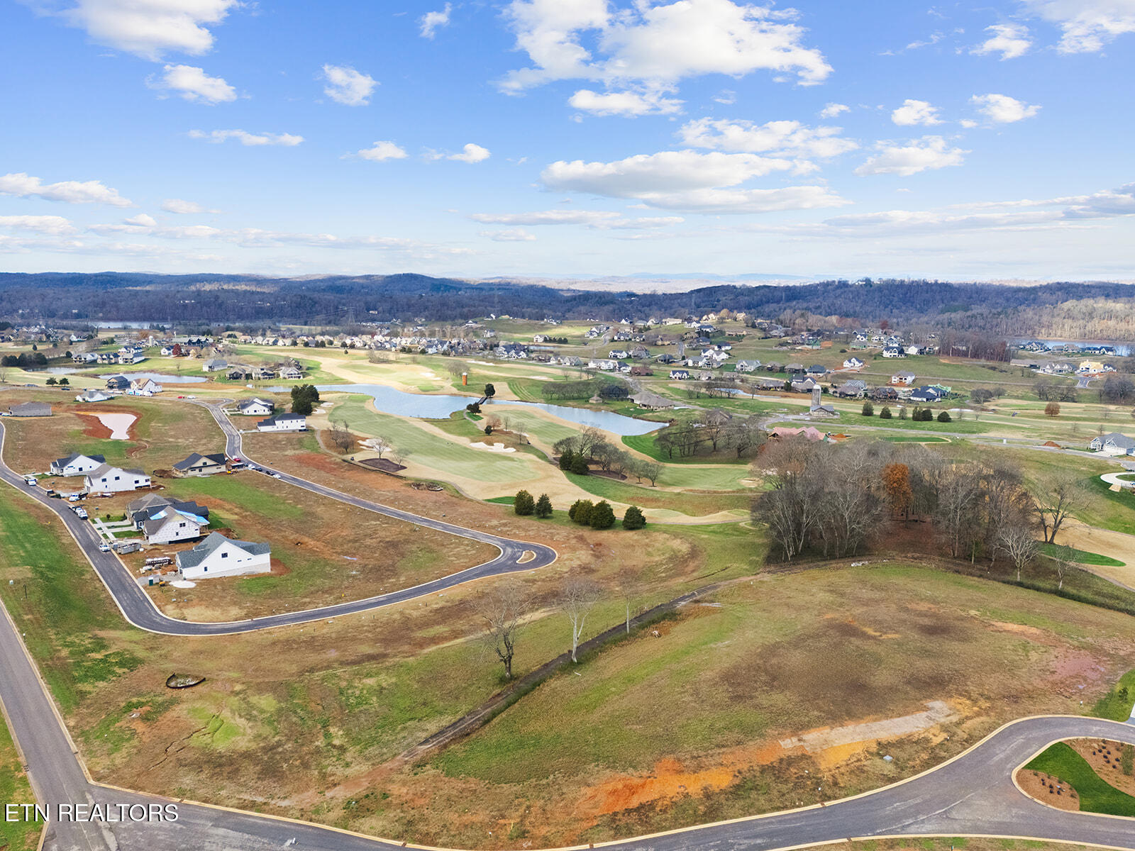 135 Magnolia Hill Loudon TN 37774