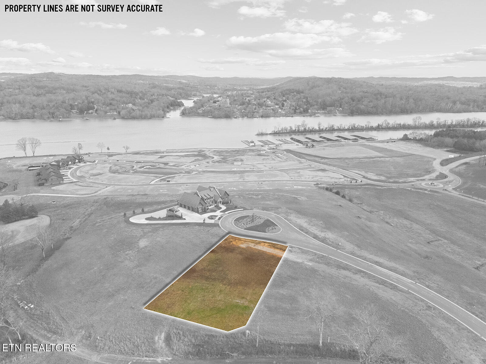 135 Magnolia Hill Loudon TN 37774