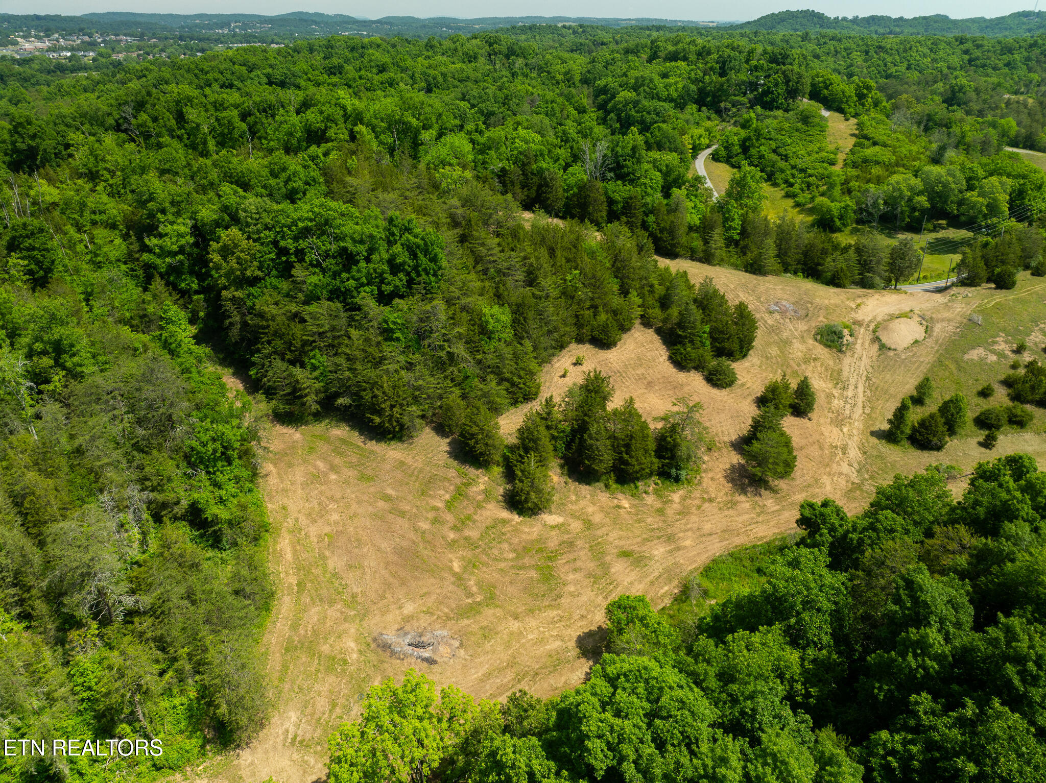Lot 3 N Knob Creek Road Seymour TN 37865