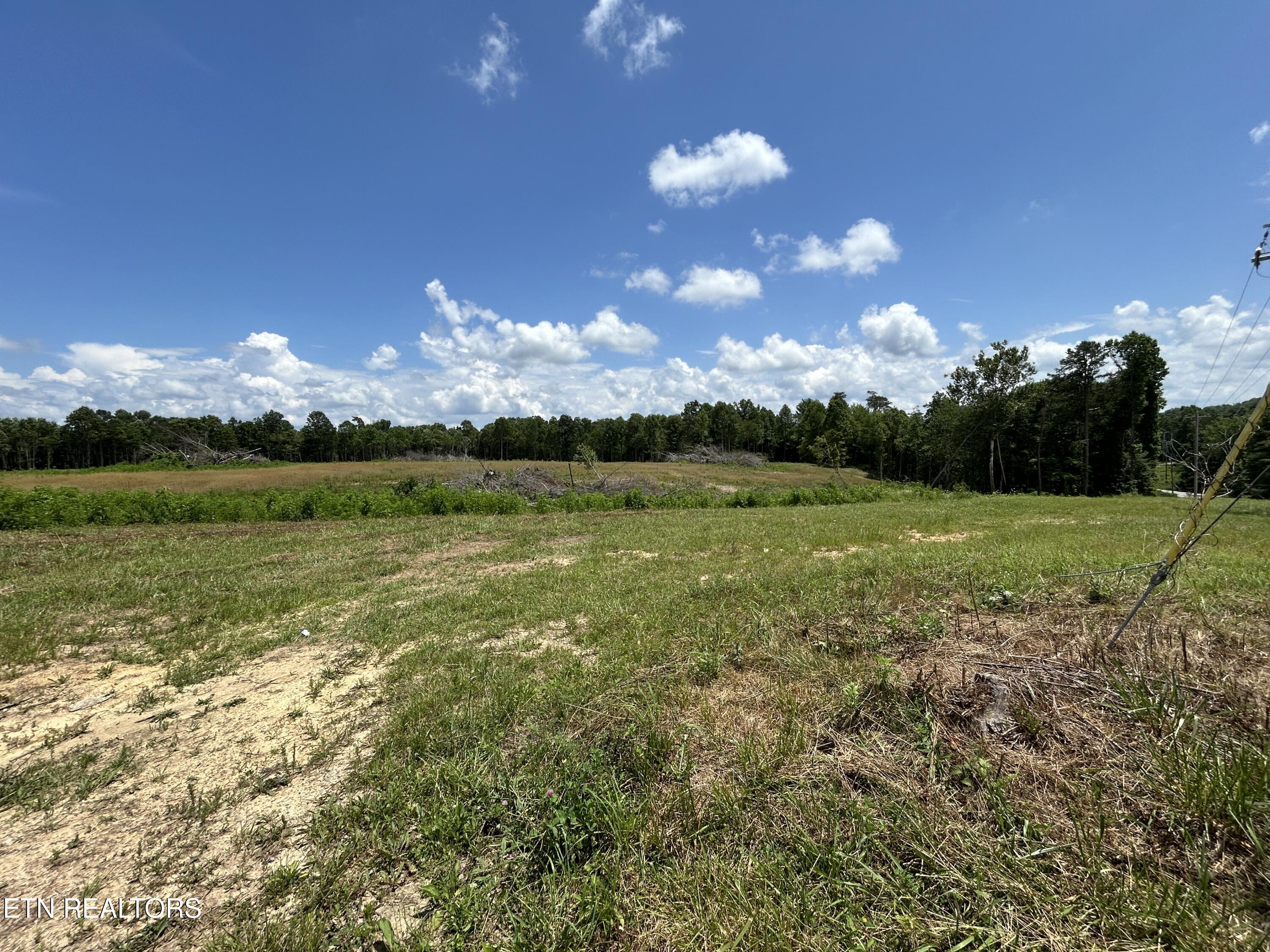 532 White Oak Road Jamestown TN 38556
