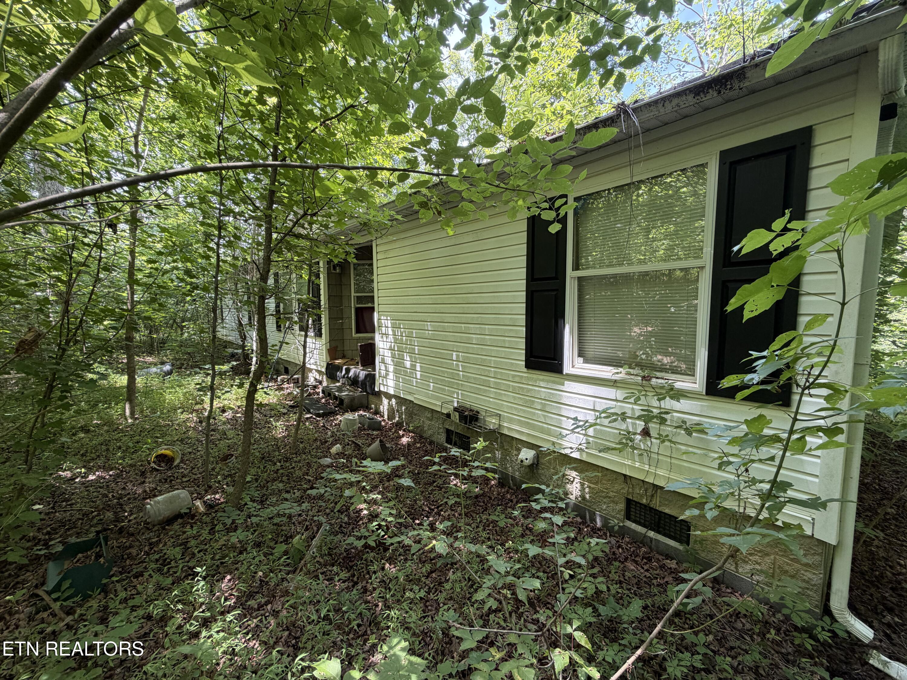 1919 Reagan Mill Road Maryville TN 37803