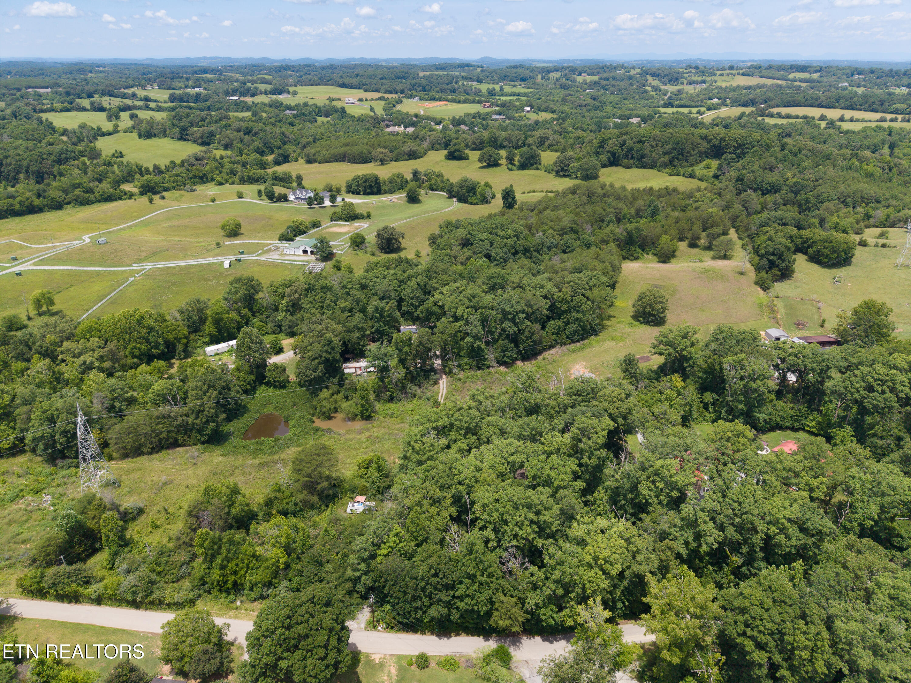 1919 Reagan Mill Road Maryville TN 37803
