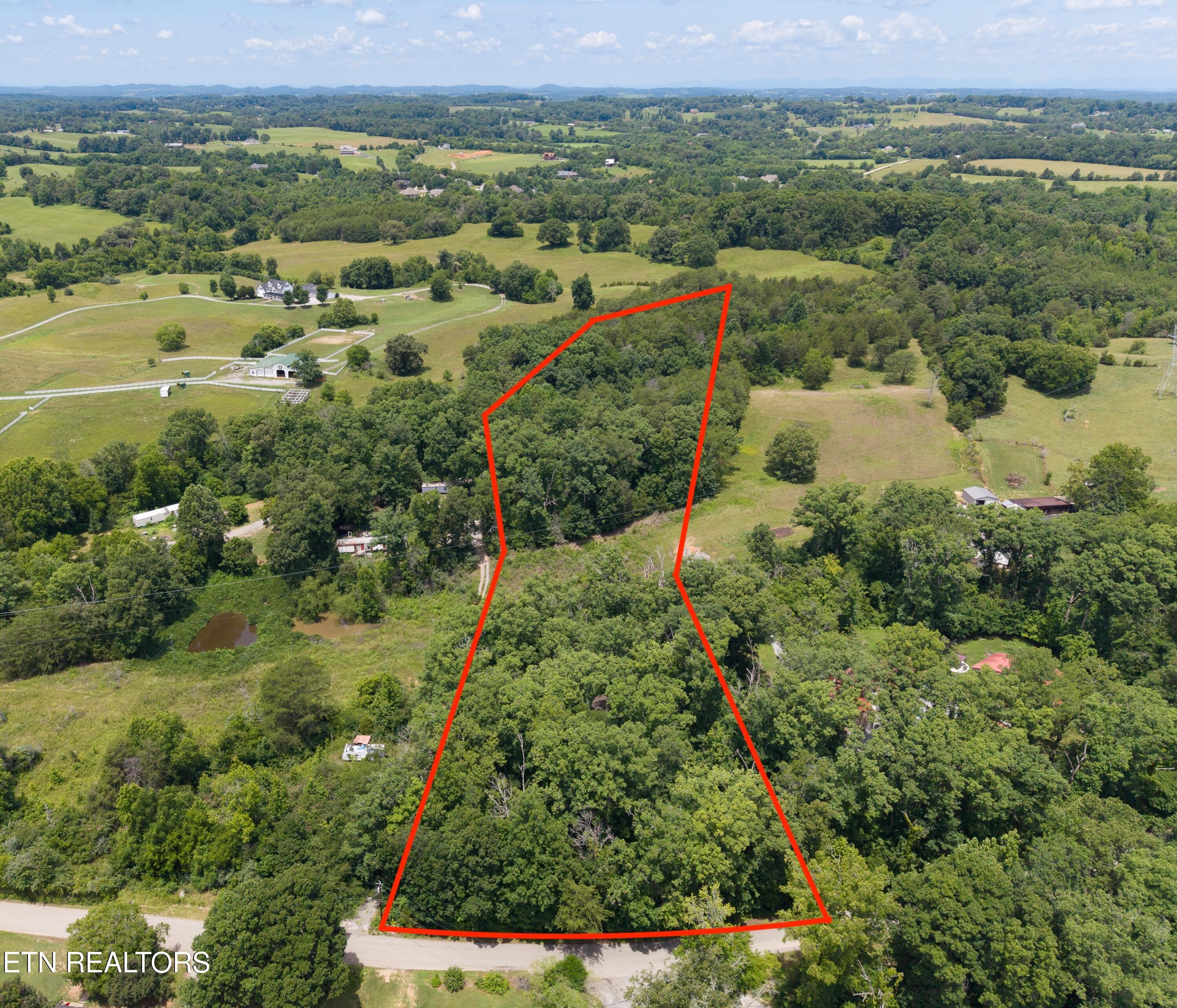 1919 Reagan Mill Road Maryville TN 37803