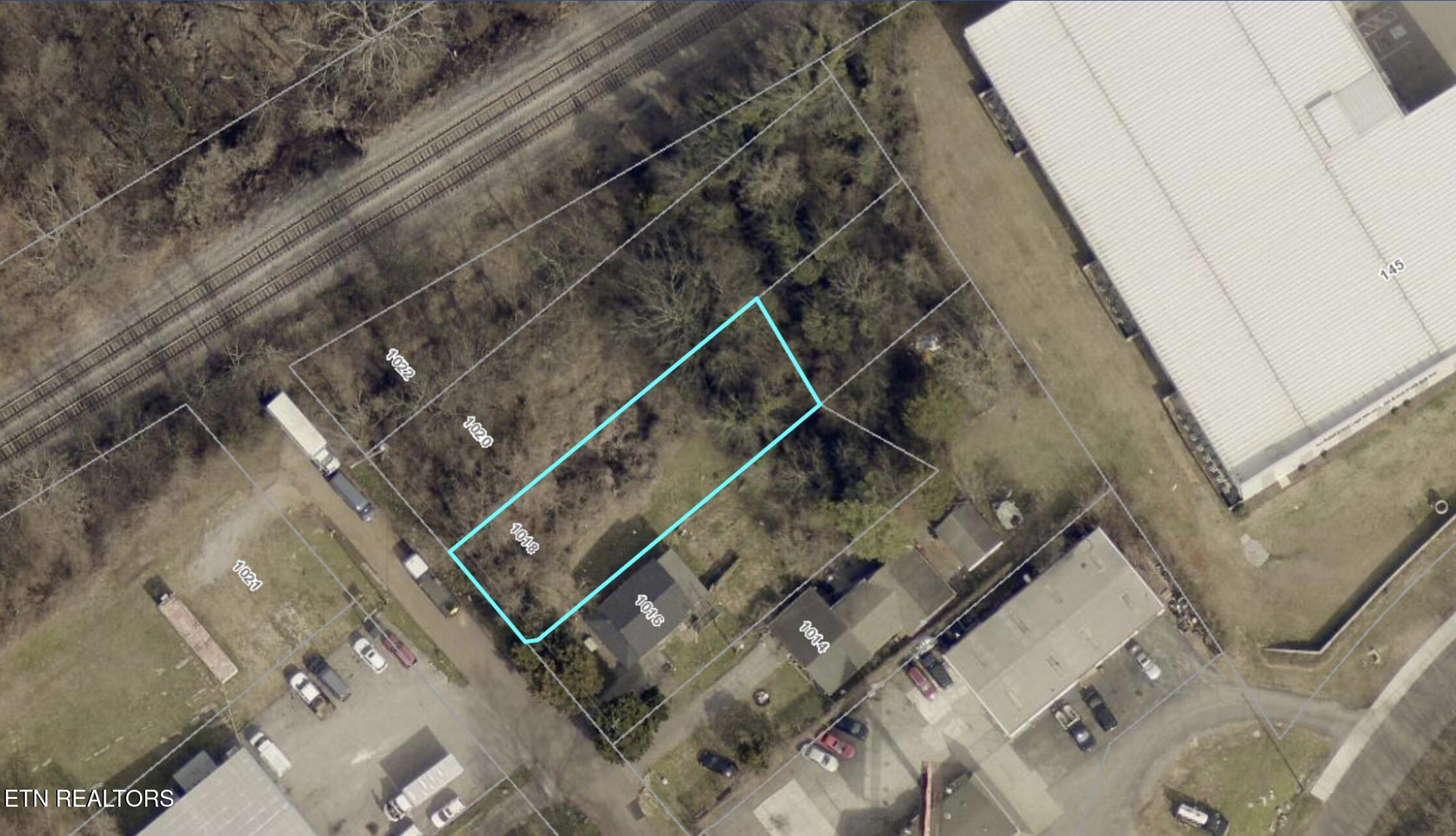 1018 Cedarwood Street Knoxville TN 37914