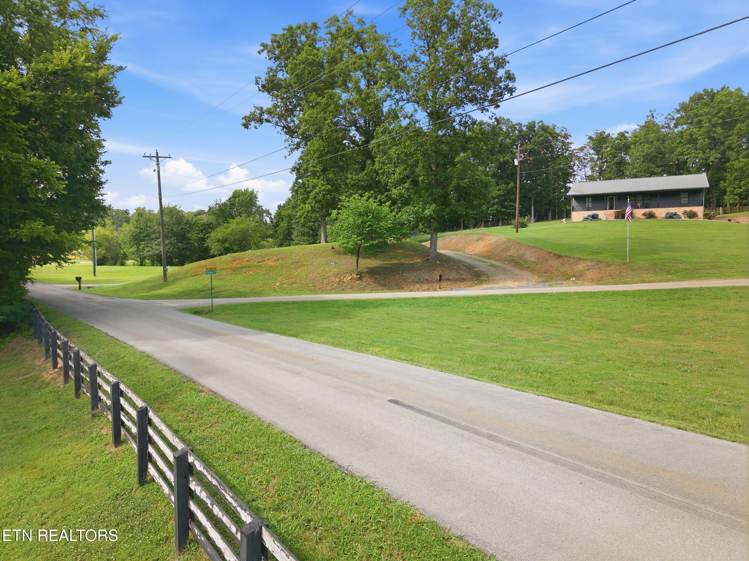 102 Vaden Road Maryville TN 37801