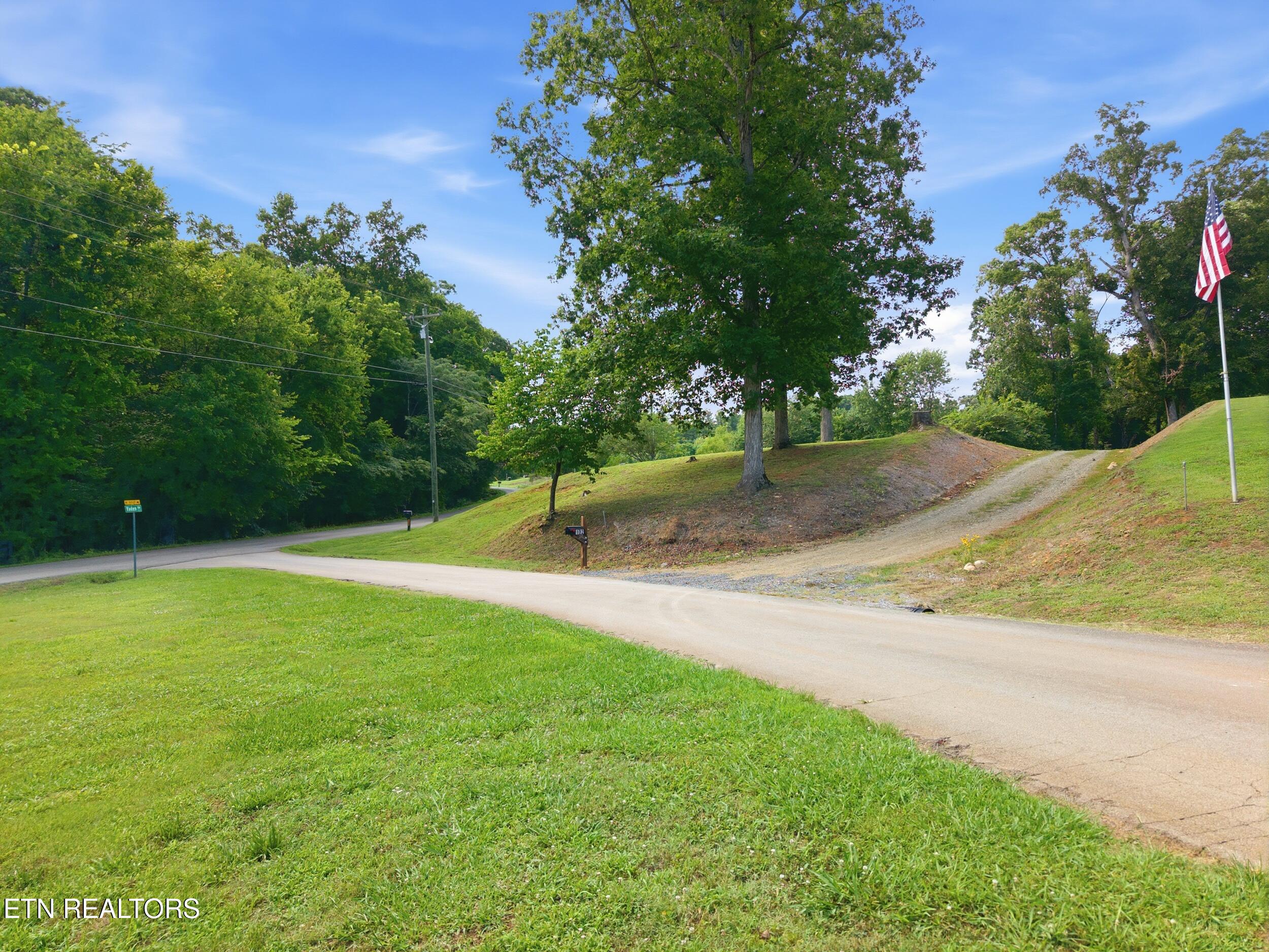 102 Vaden Road Maryville TN 37801