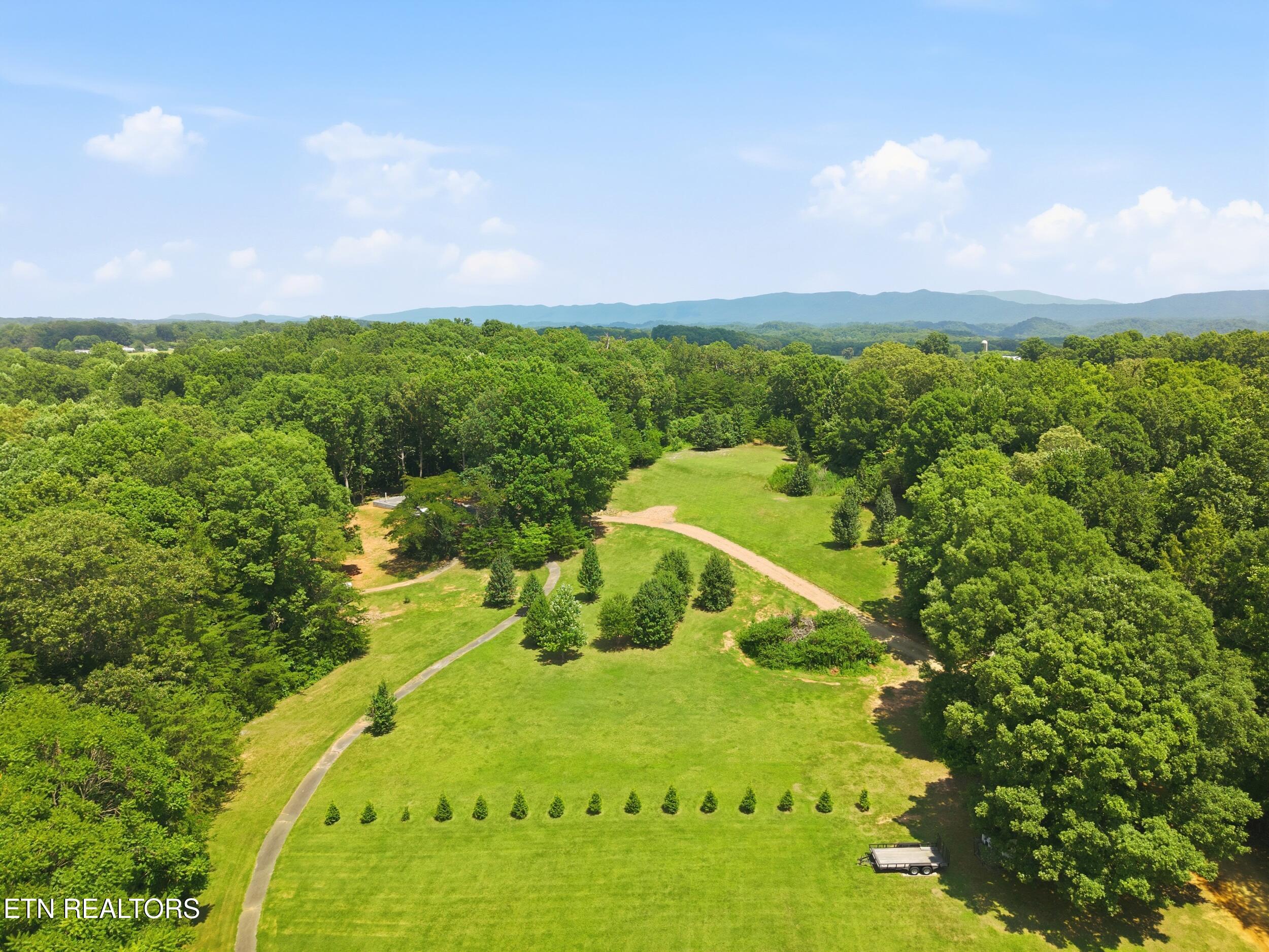 102 Vaden Road Maryville TN 37801