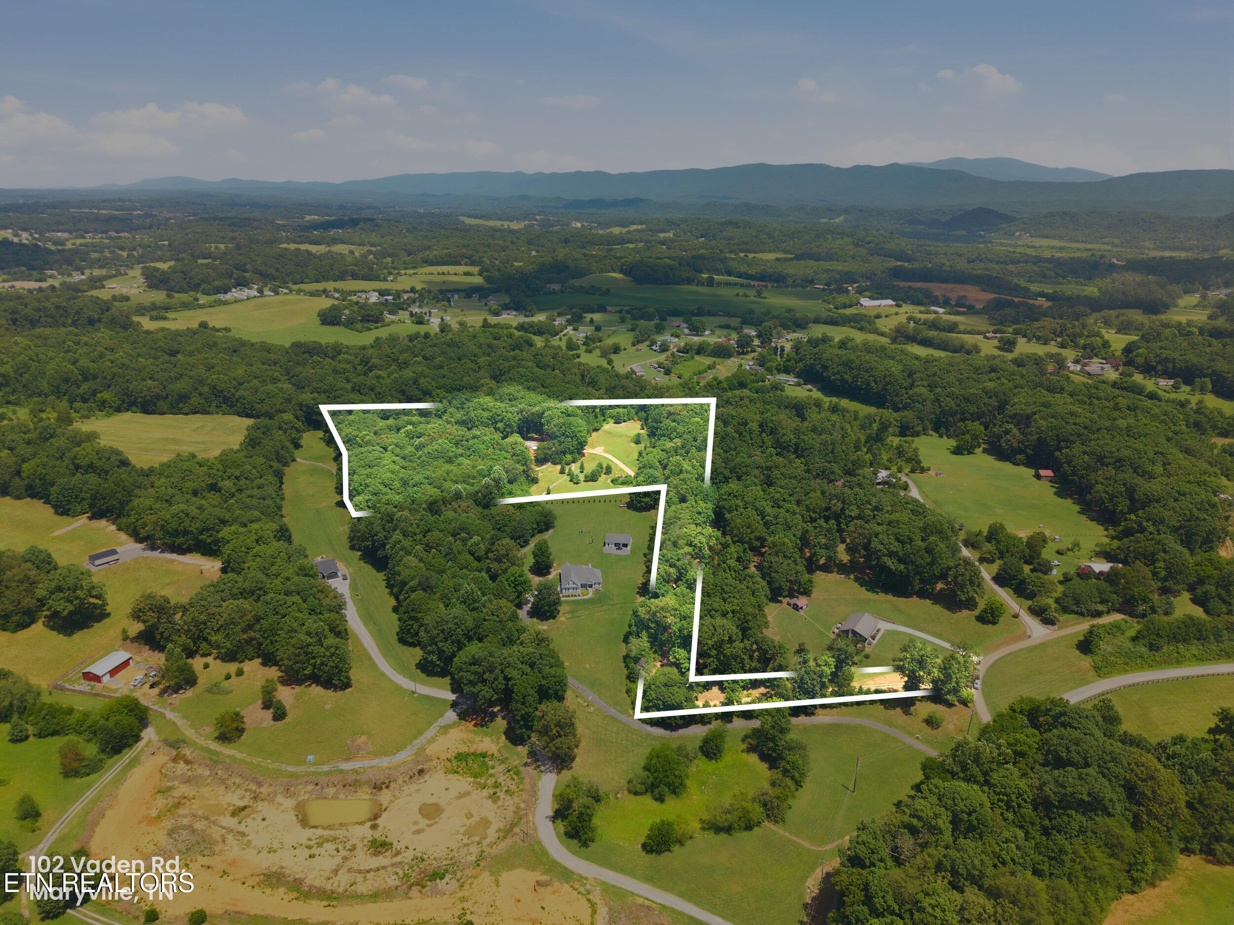 102 Vaden Road Maryville TN 37801
