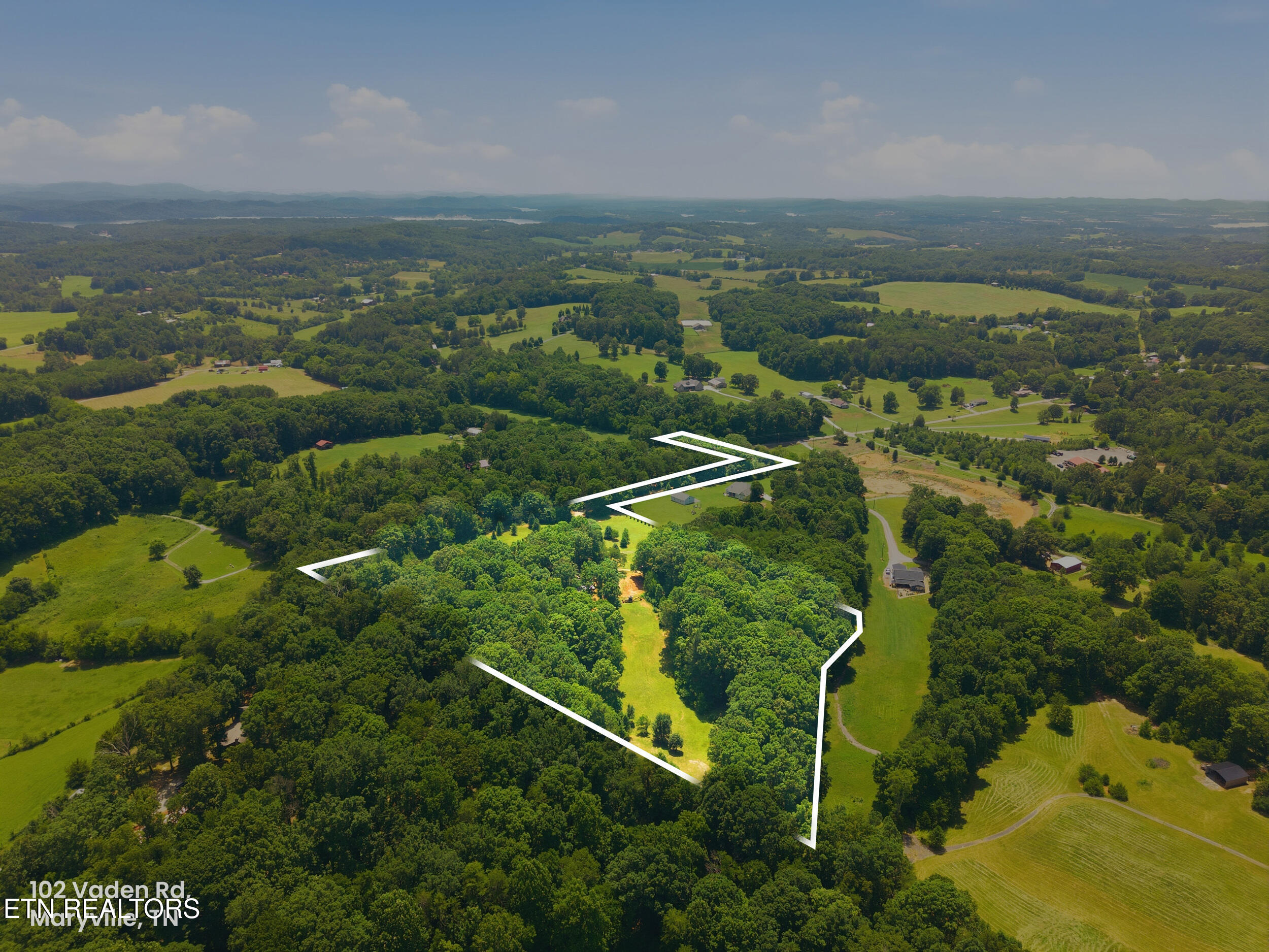 102 Vaden Road Maryville TN 37801