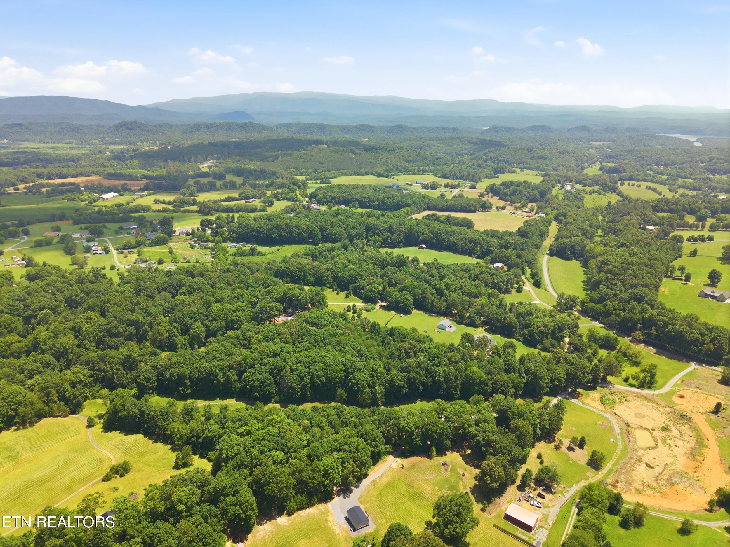 102 Vaden Road Maryville TN 37801