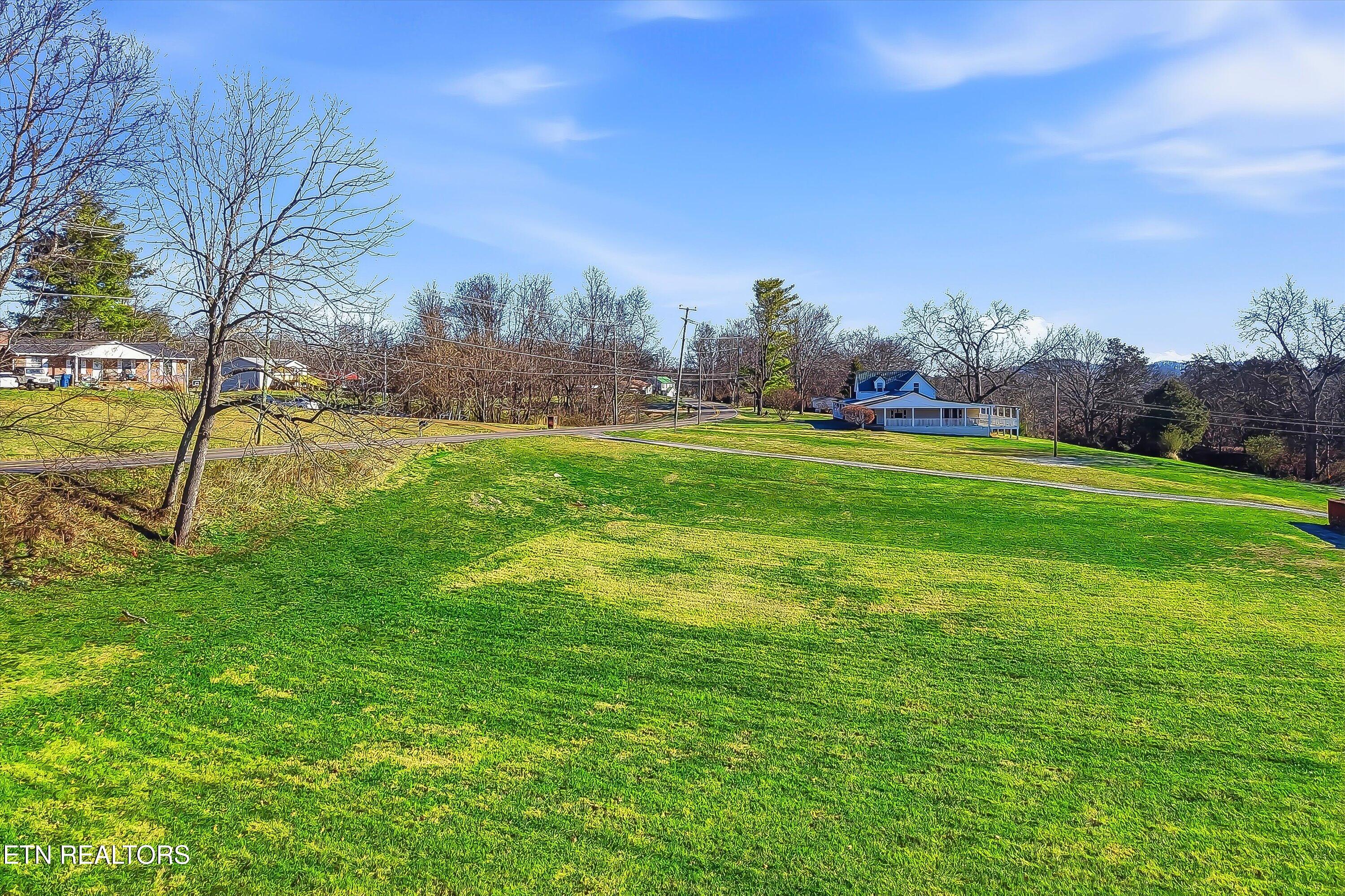 9710 Thorn Grove Pike Strawberry Plains TN 37871