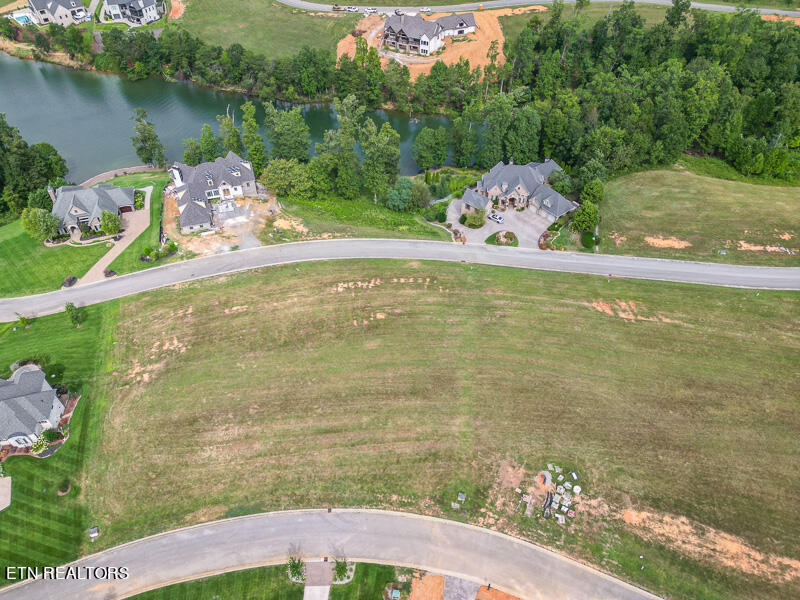 470 Commodore Drive Lenoir City TN 37772