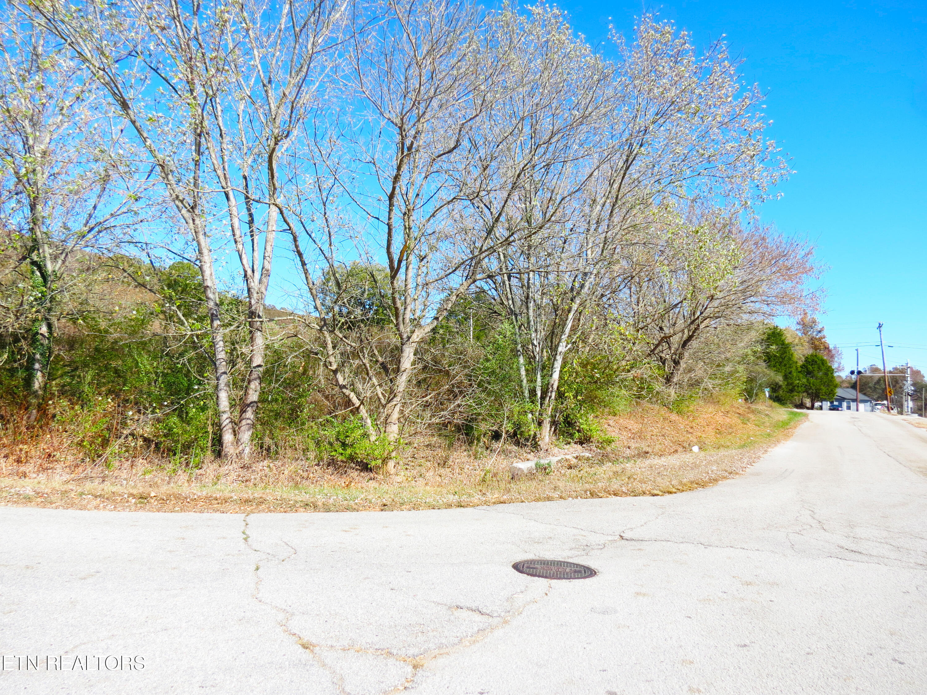 822 Renfro Road Harriman TN 37748