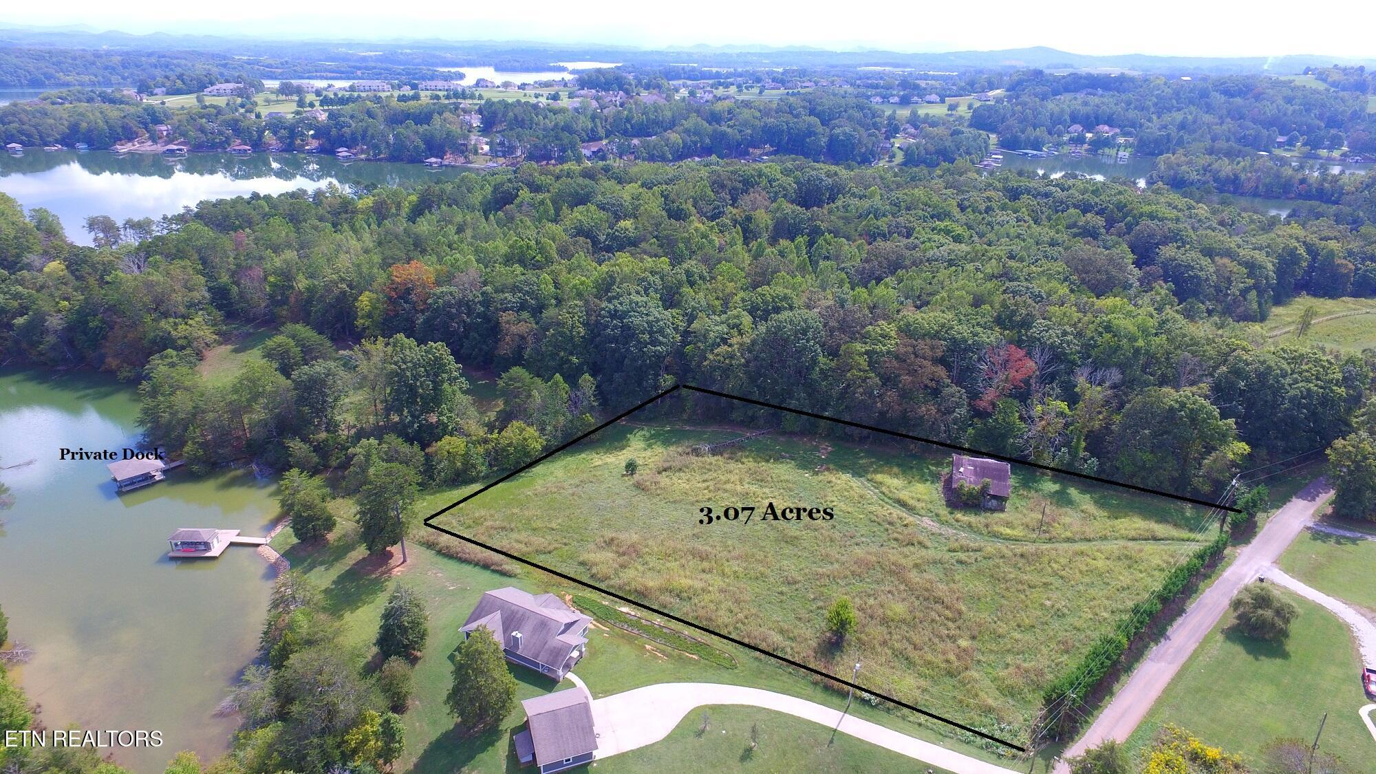 2050 E Bat Creek Road Vonore TN 37885