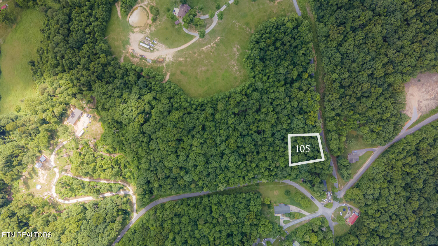 S Sudenny Lane Lafollette TN 37766