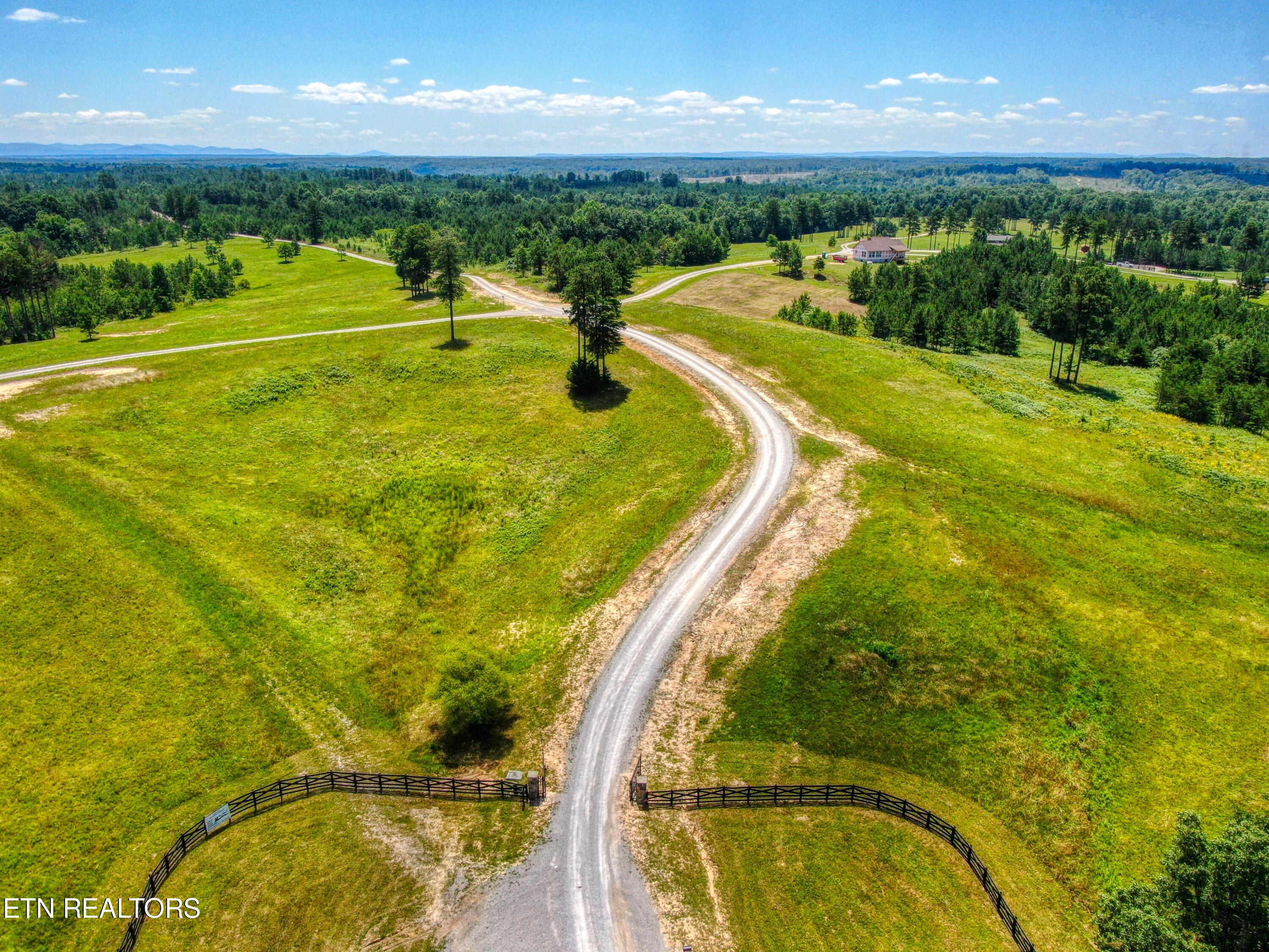 Lot 14 Hunters Ridge Trail Jamestown TN 38556