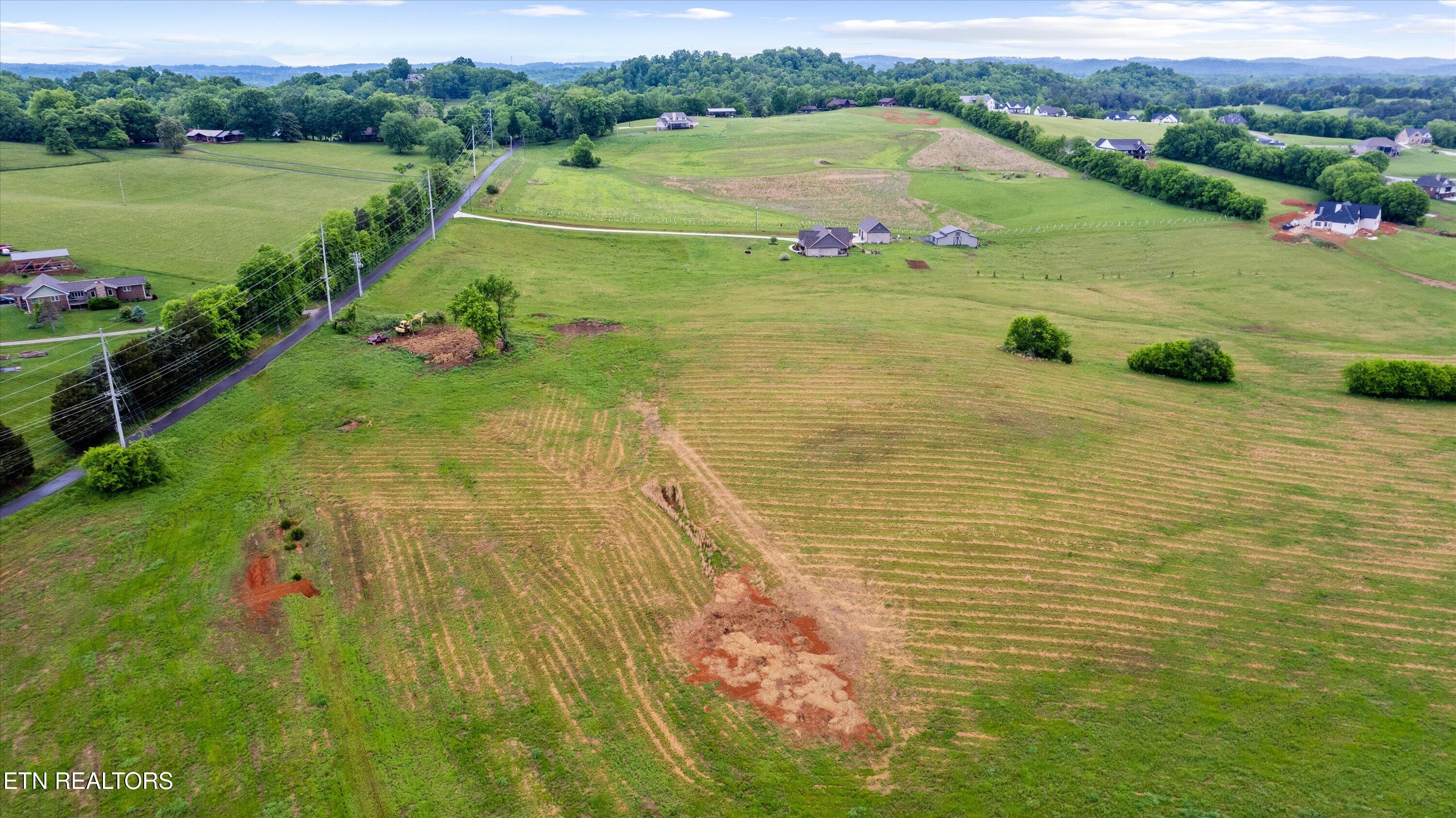 2706 Kelly Lane Kodak TN 37764