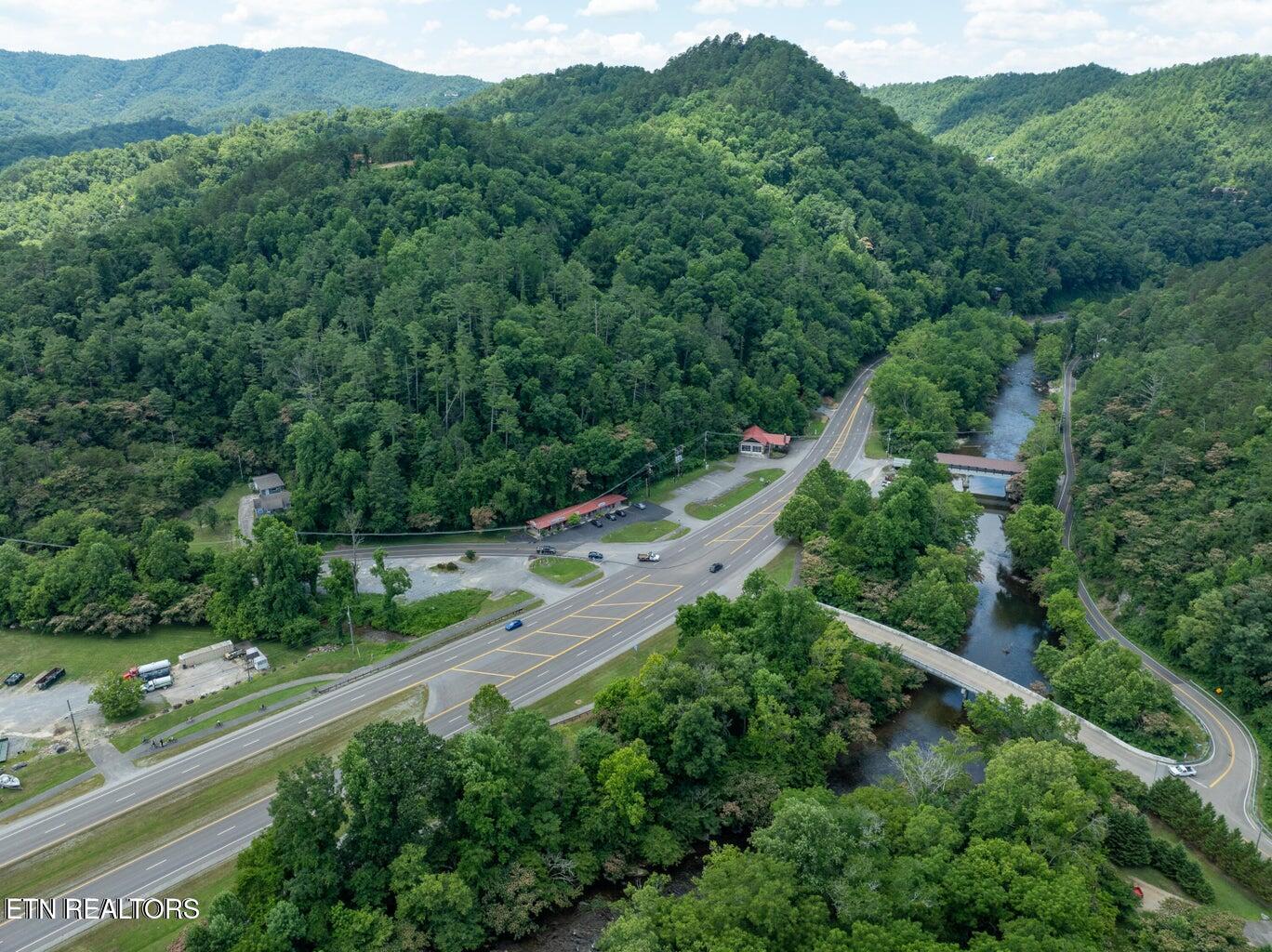 7018 E Lamar Alexander Parkway Townsend TN 37882