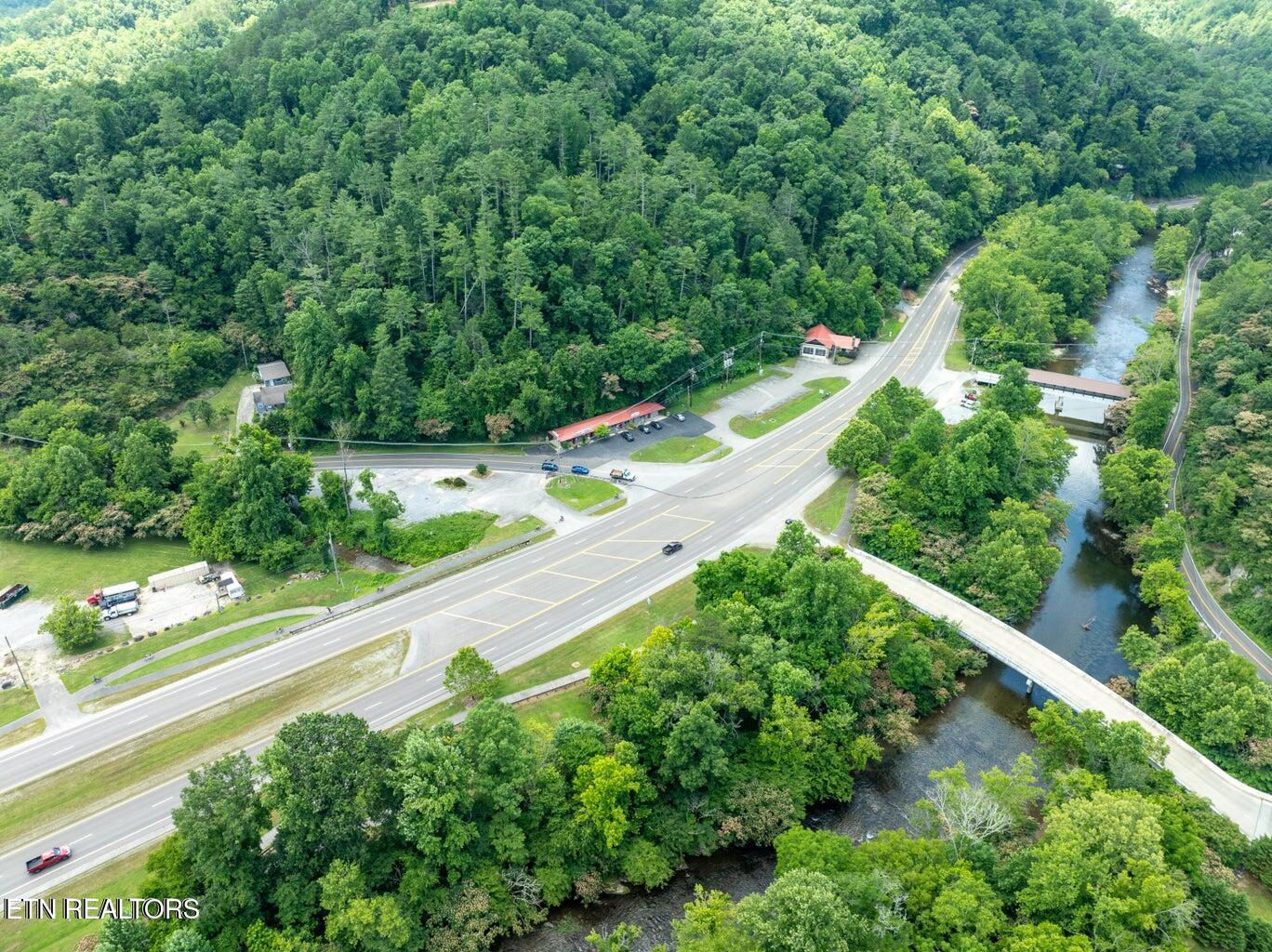 7018 E Lamar Alexander Parkway Townsend TN 37882