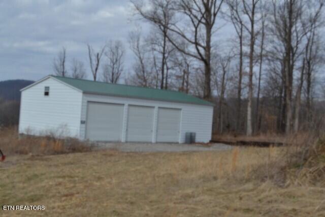 127 Rushing Springs Road Monterey TN 38574