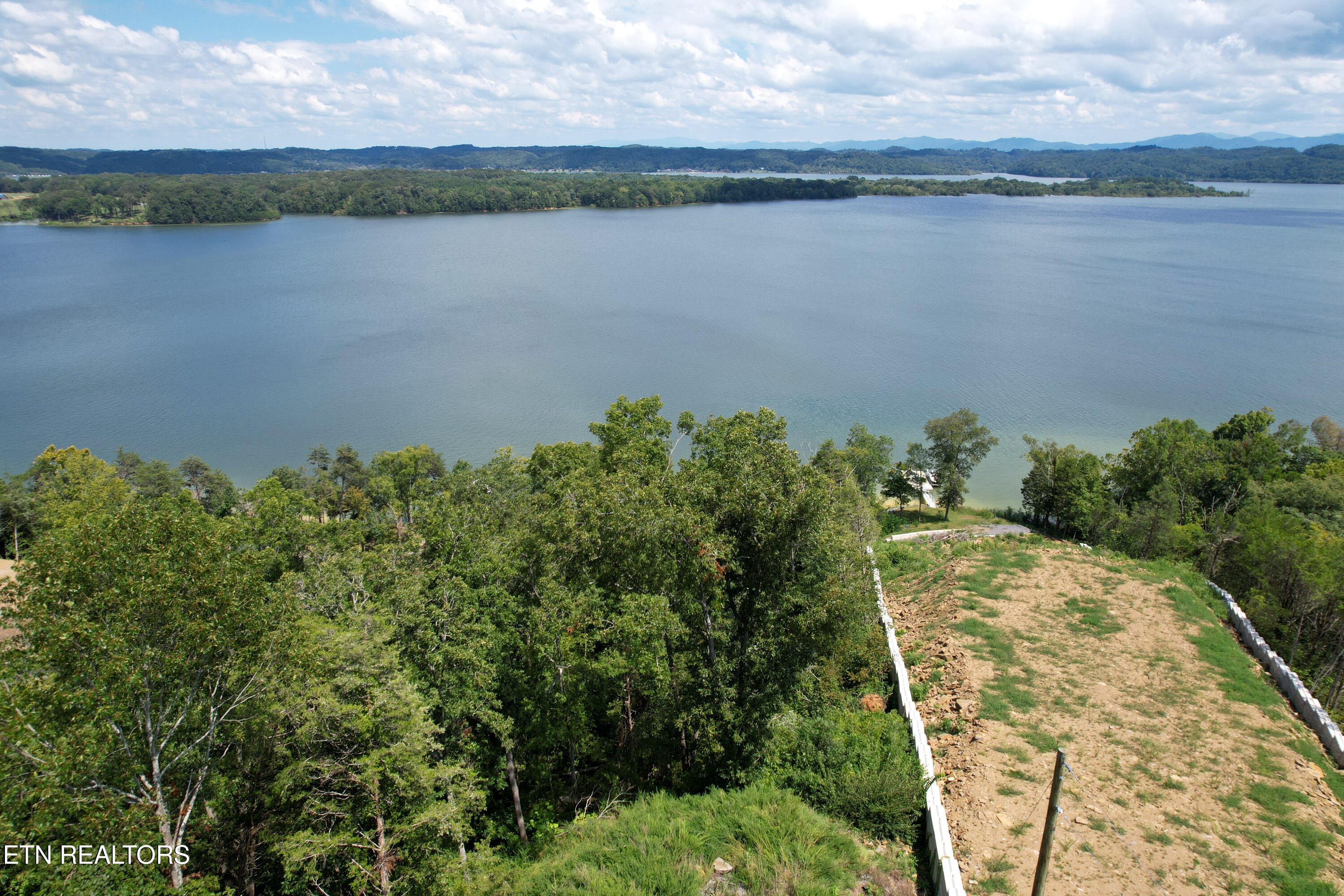 Lot 74 Clear Point Trail Dandridge TN 37725