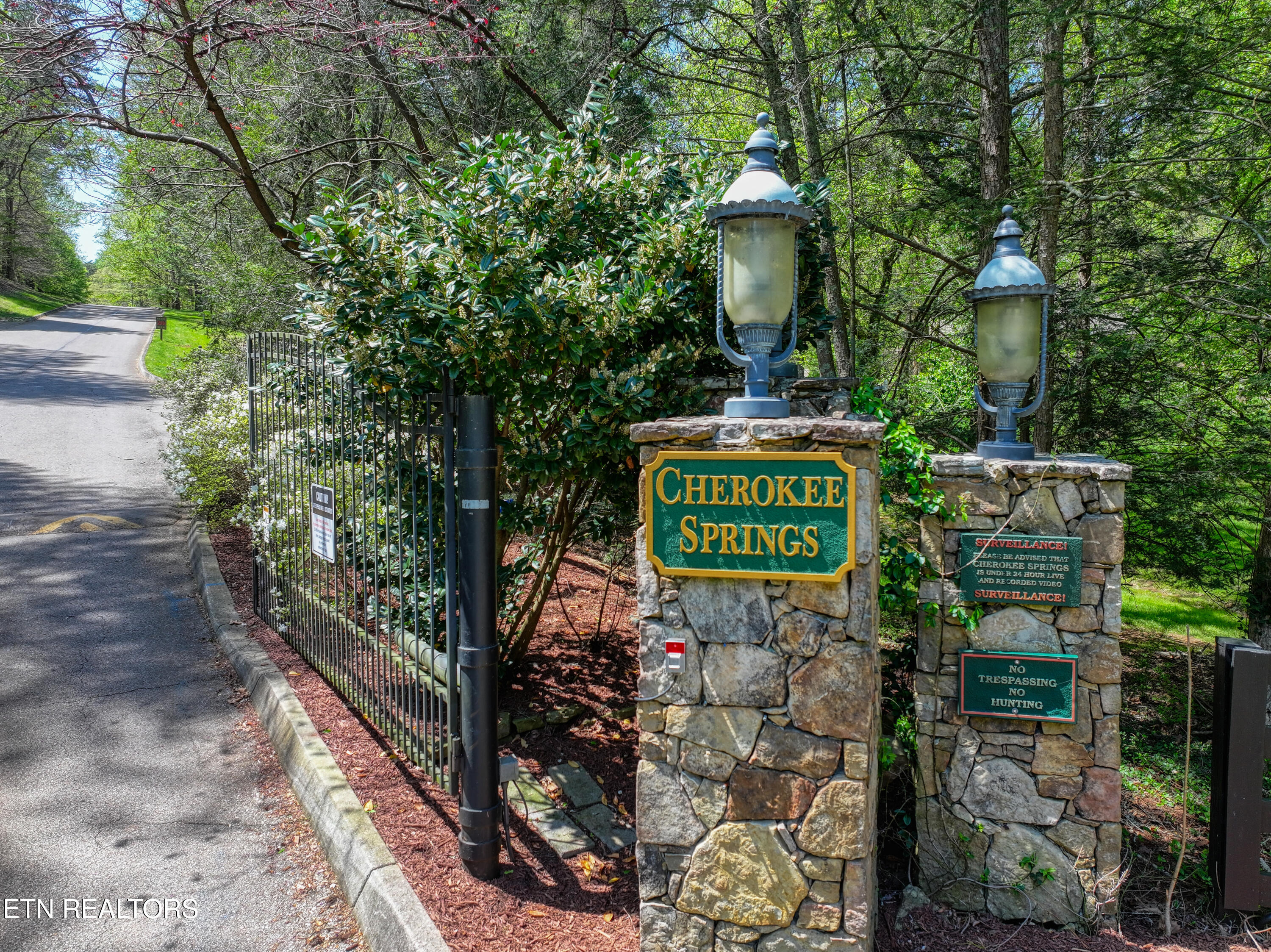 7712 Cherokee Springs Way Knoxville TN 37919