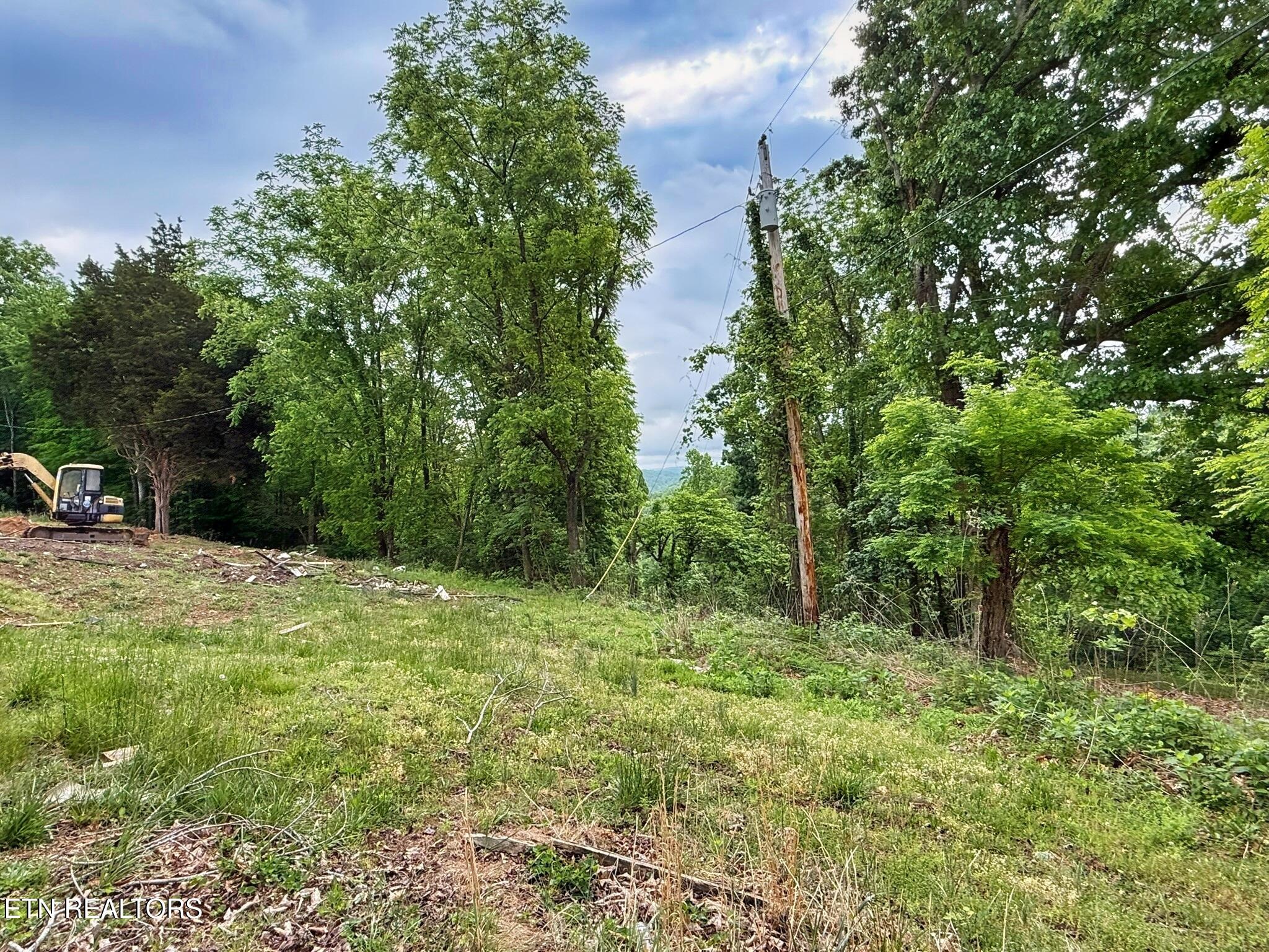 1333 Pinecrest Road Jacksboro TN 37757