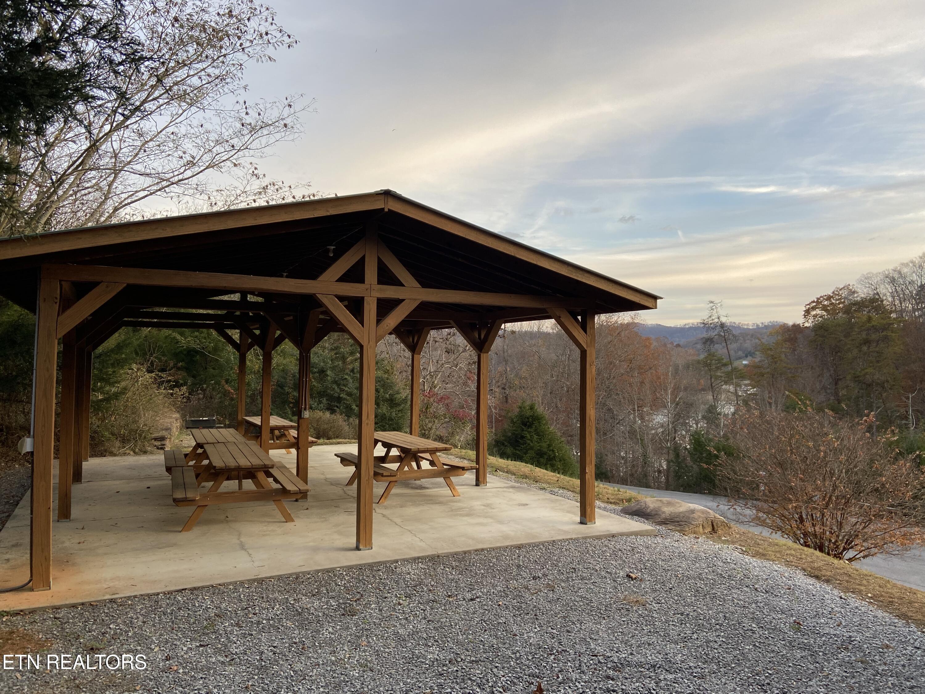 211 Blackstone Lane New Tazewell TN 37825