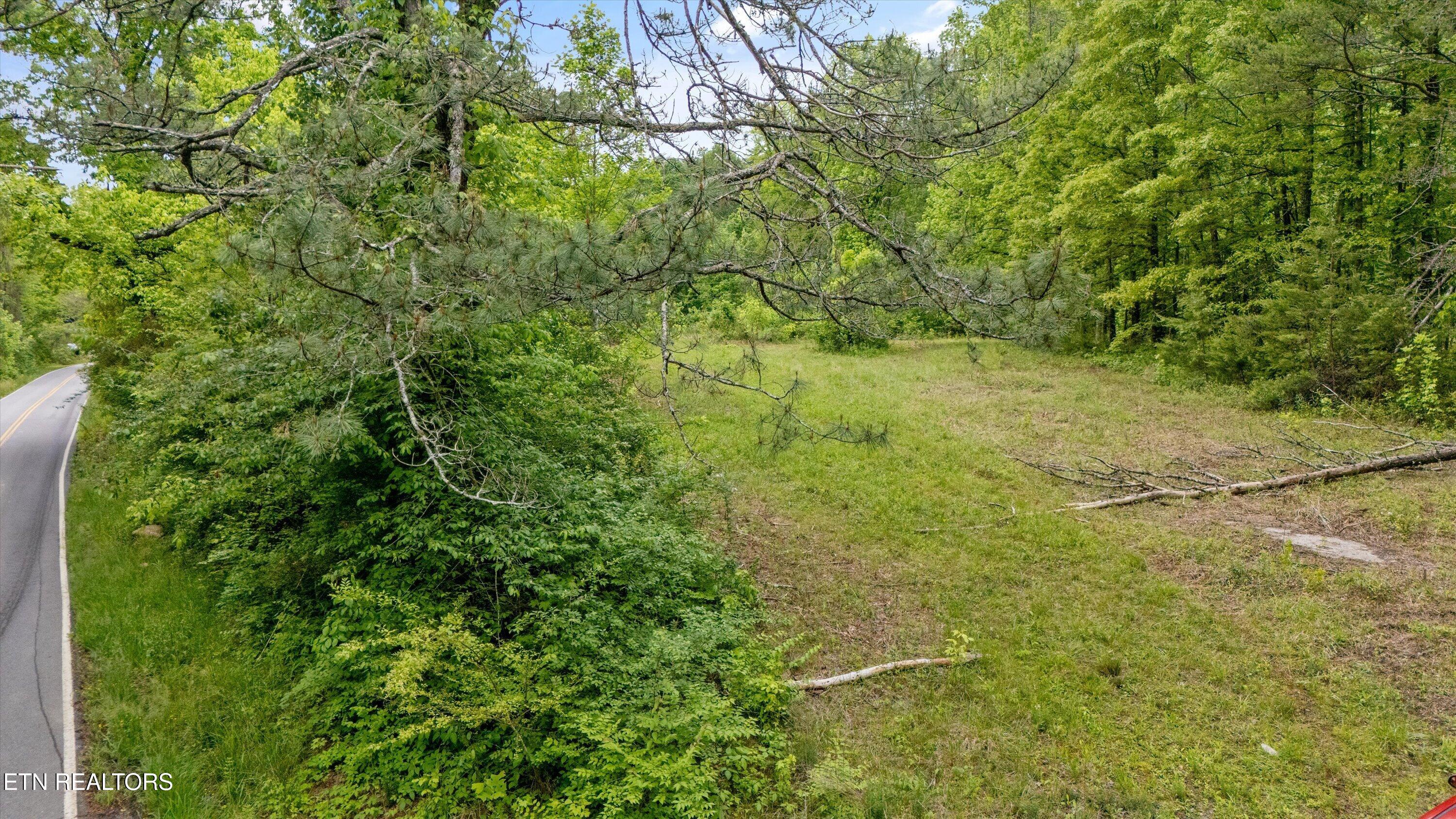 6028 Happy Valley Road Tallassee TN 37878