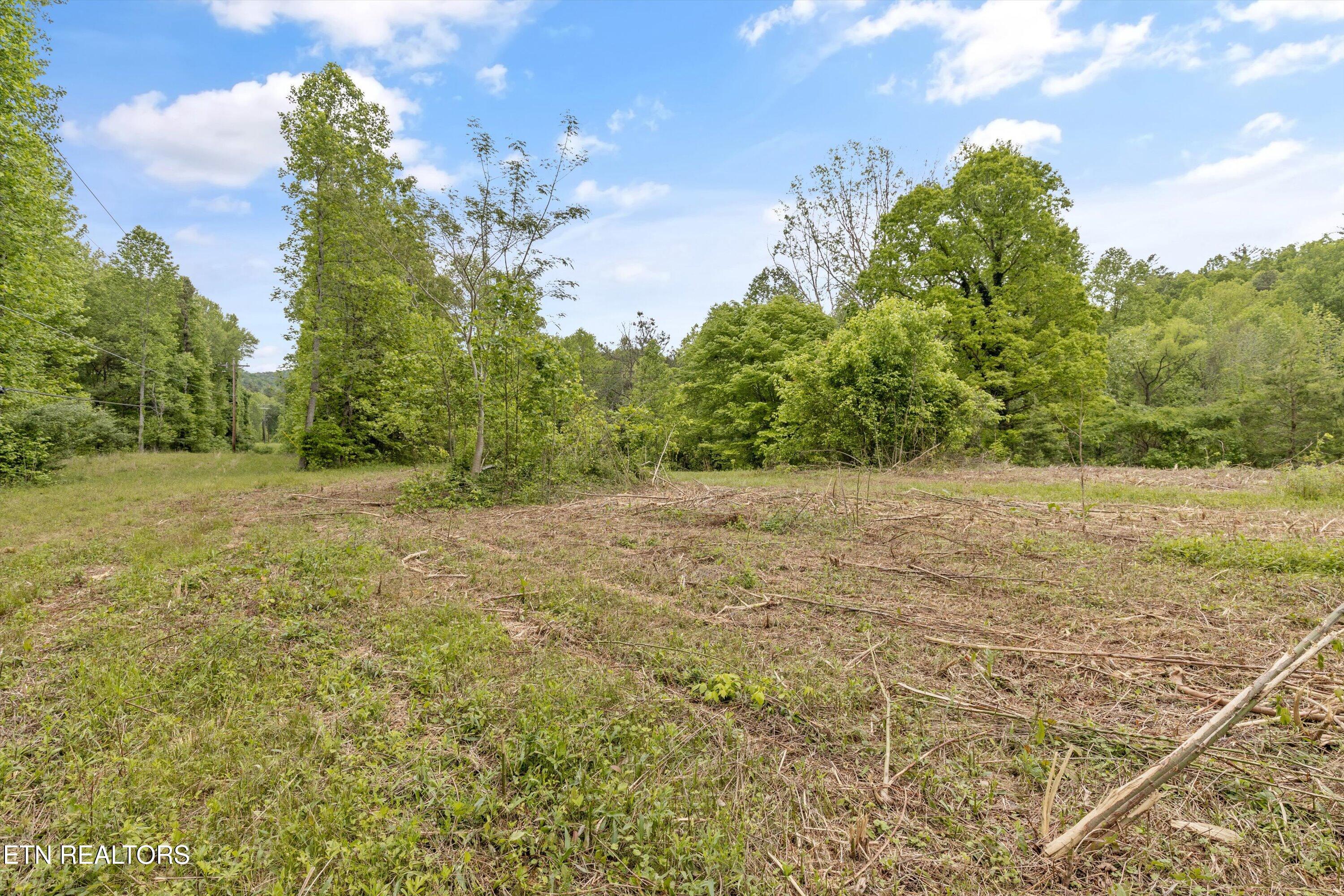 6028 Happy Valley Road Tallassee TN 37878