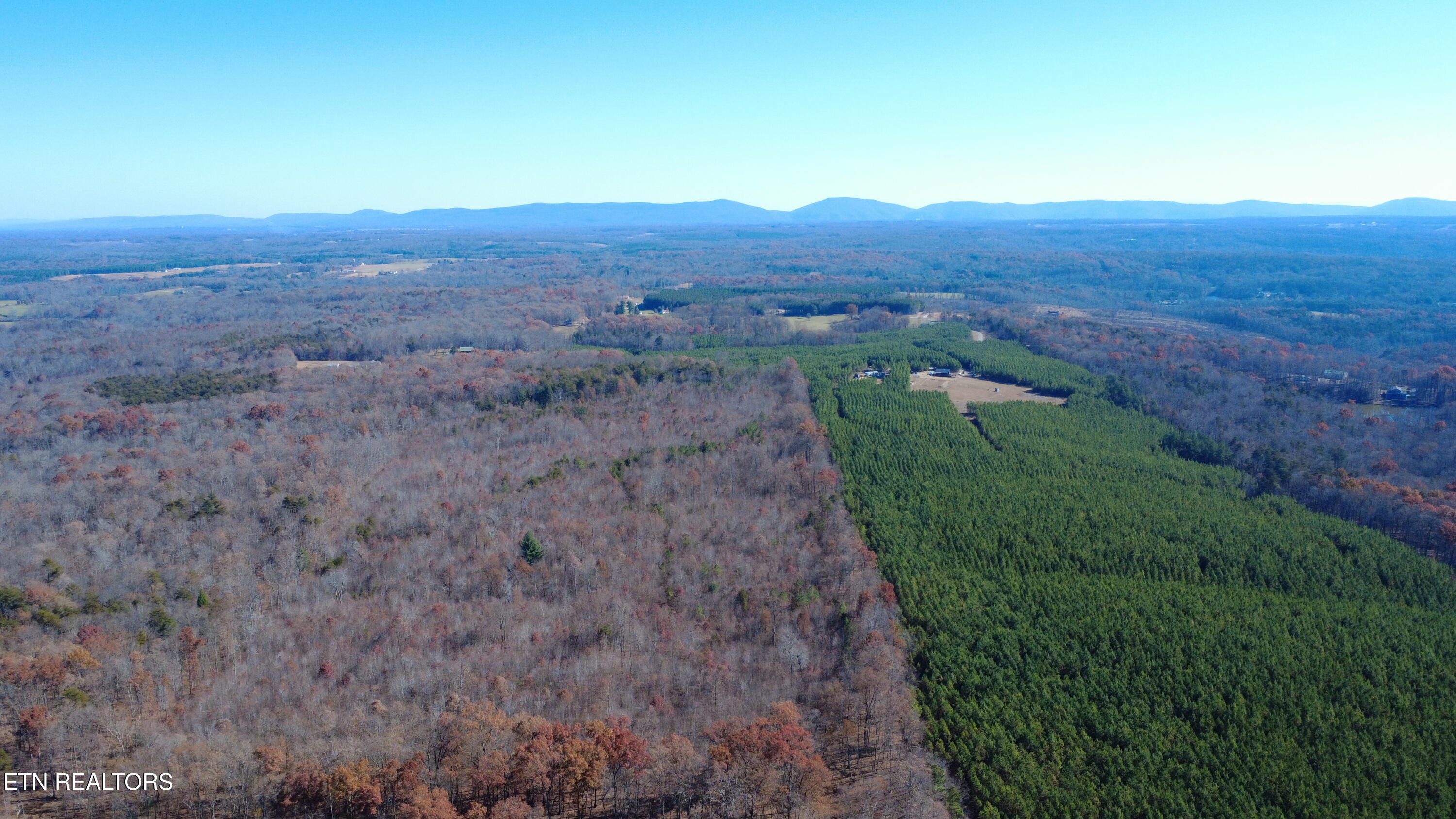 8 Tresa Street Crossville TN 38572