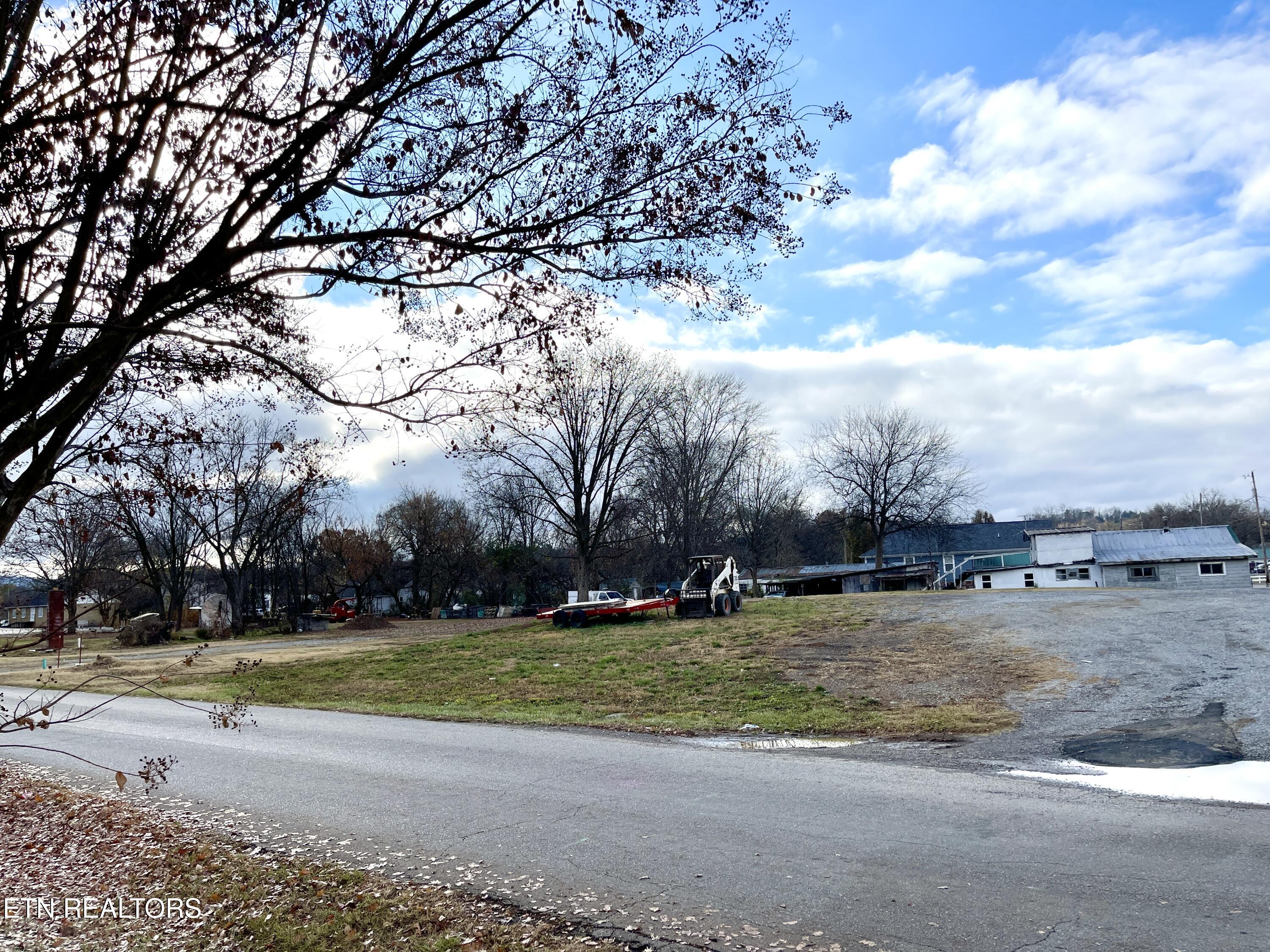 601 E Bruce Street Sevierville TN 37862