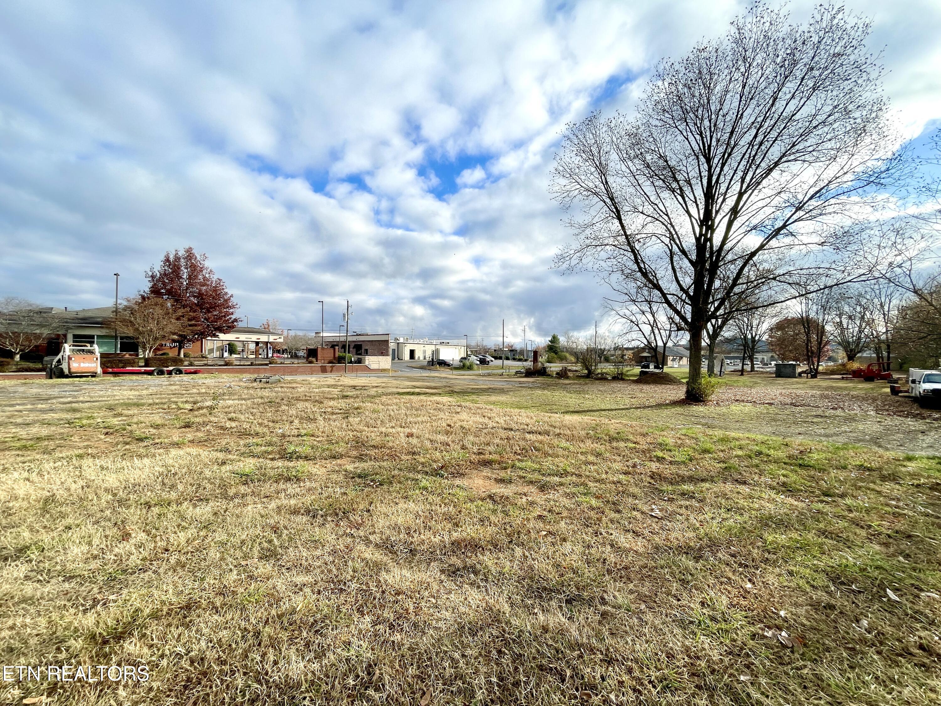 601 E Bruce Street Sevierville TN 37862