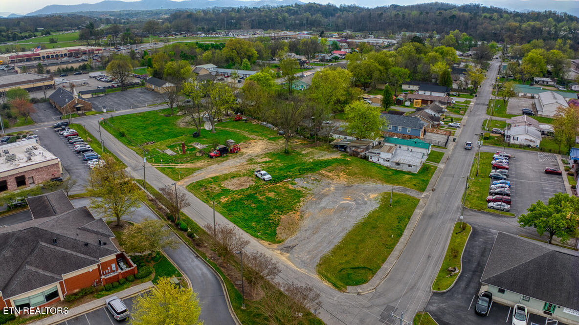 601 E Bruce Street Sevierville TN 37862