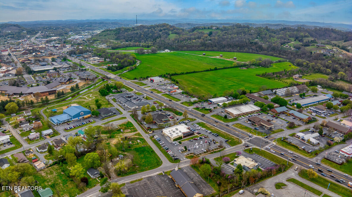 601 E Bruce Street Sevierville TN 37862