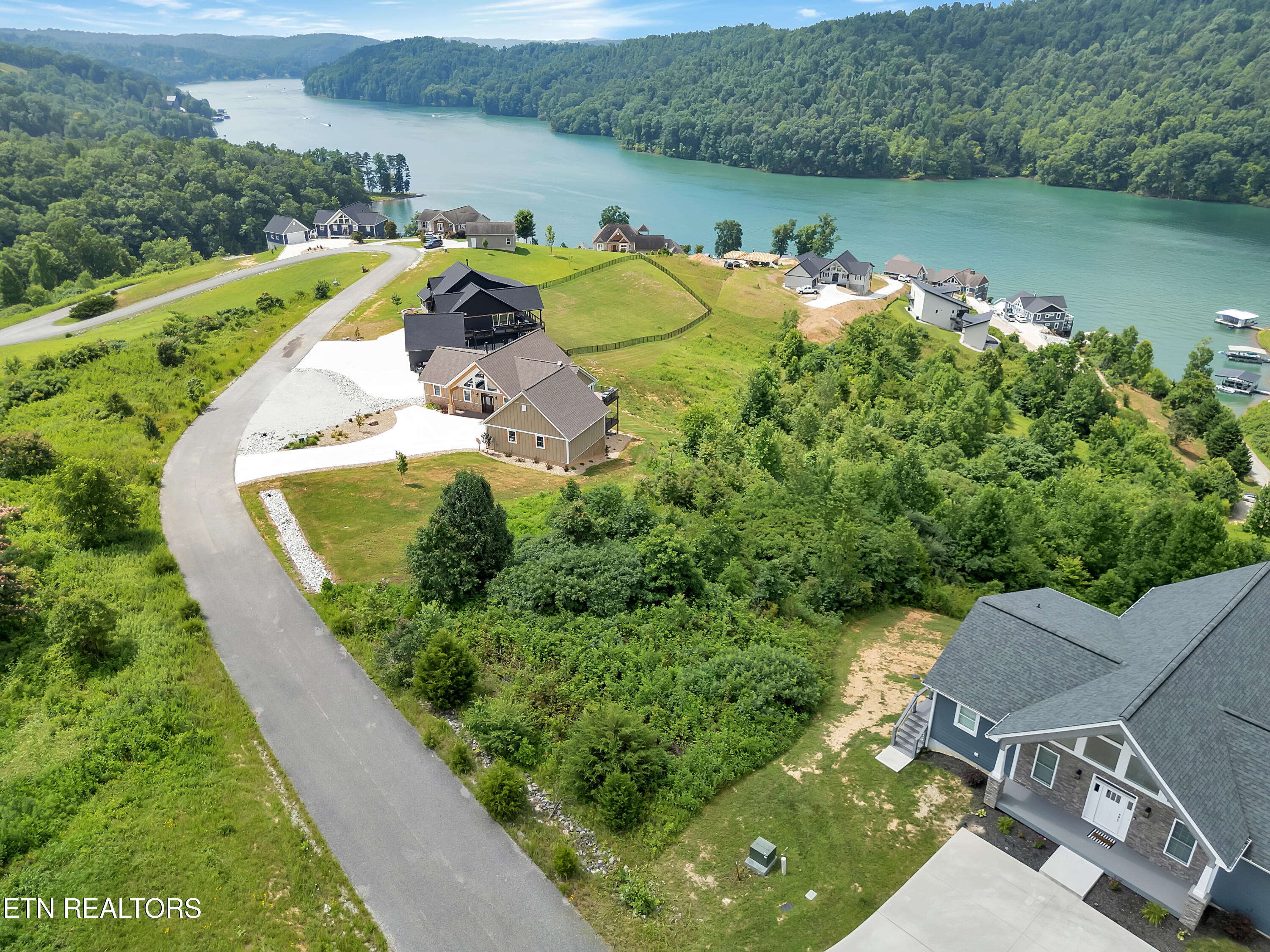 Lot 98 Pinnacle Lane Lafollette TN 37766