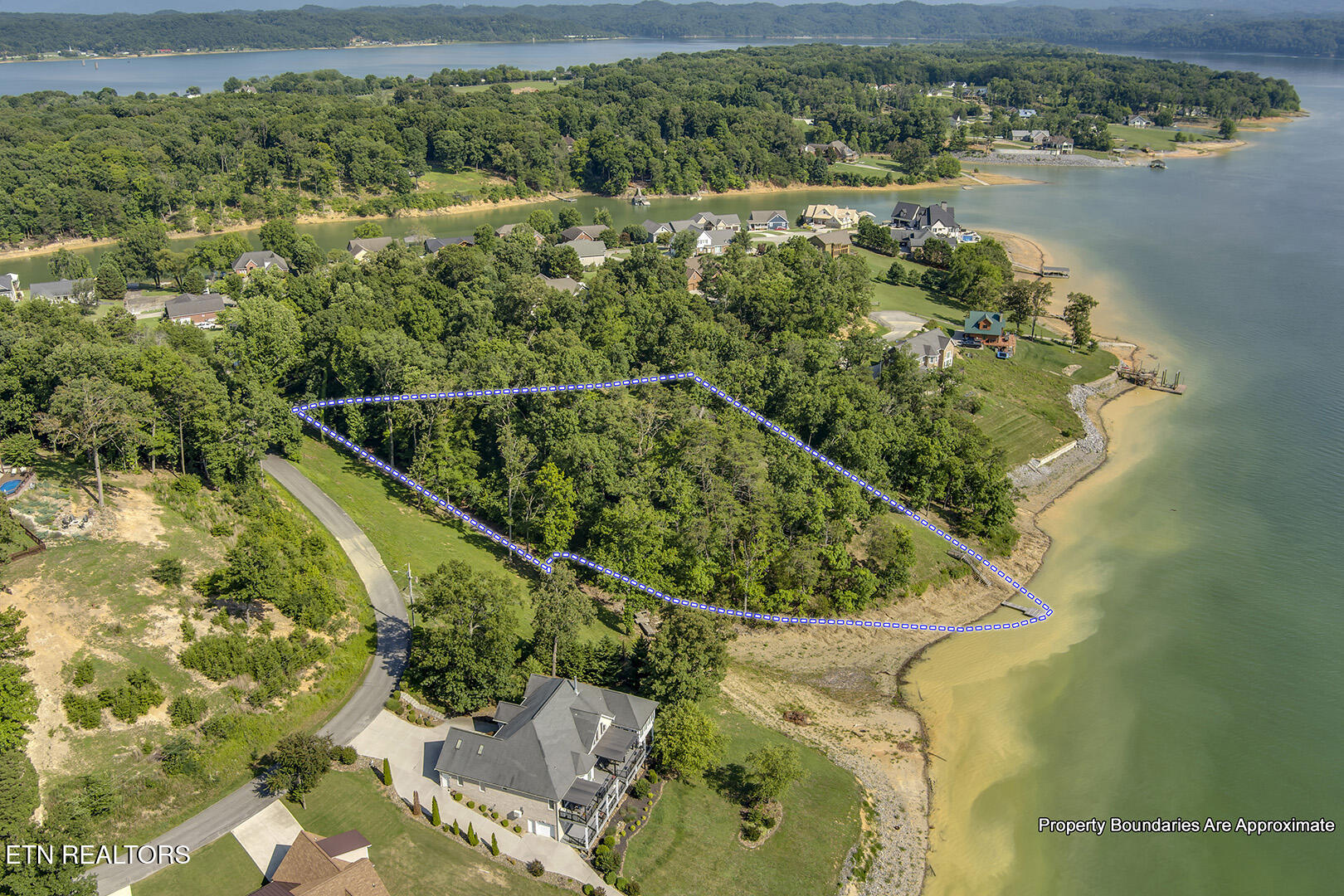 564 Bonne Vista Drive White Pine TN 37890