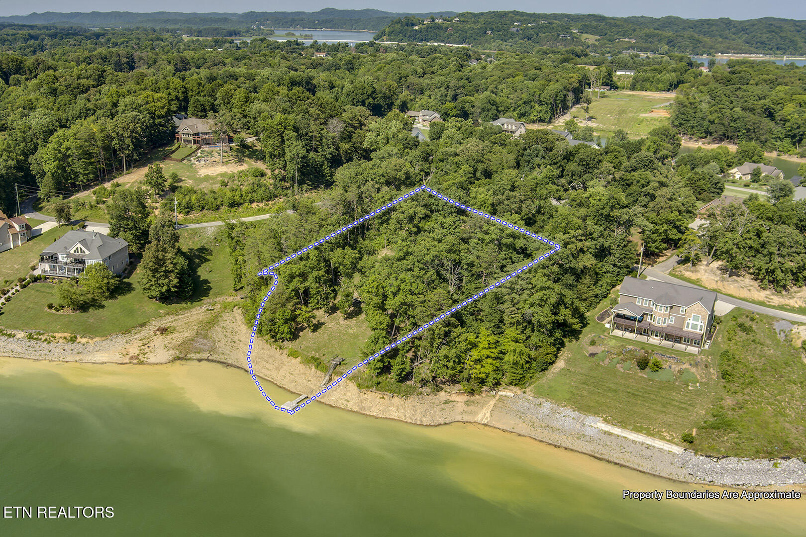 564 Bonne Vista Drive White Pine TN 37890