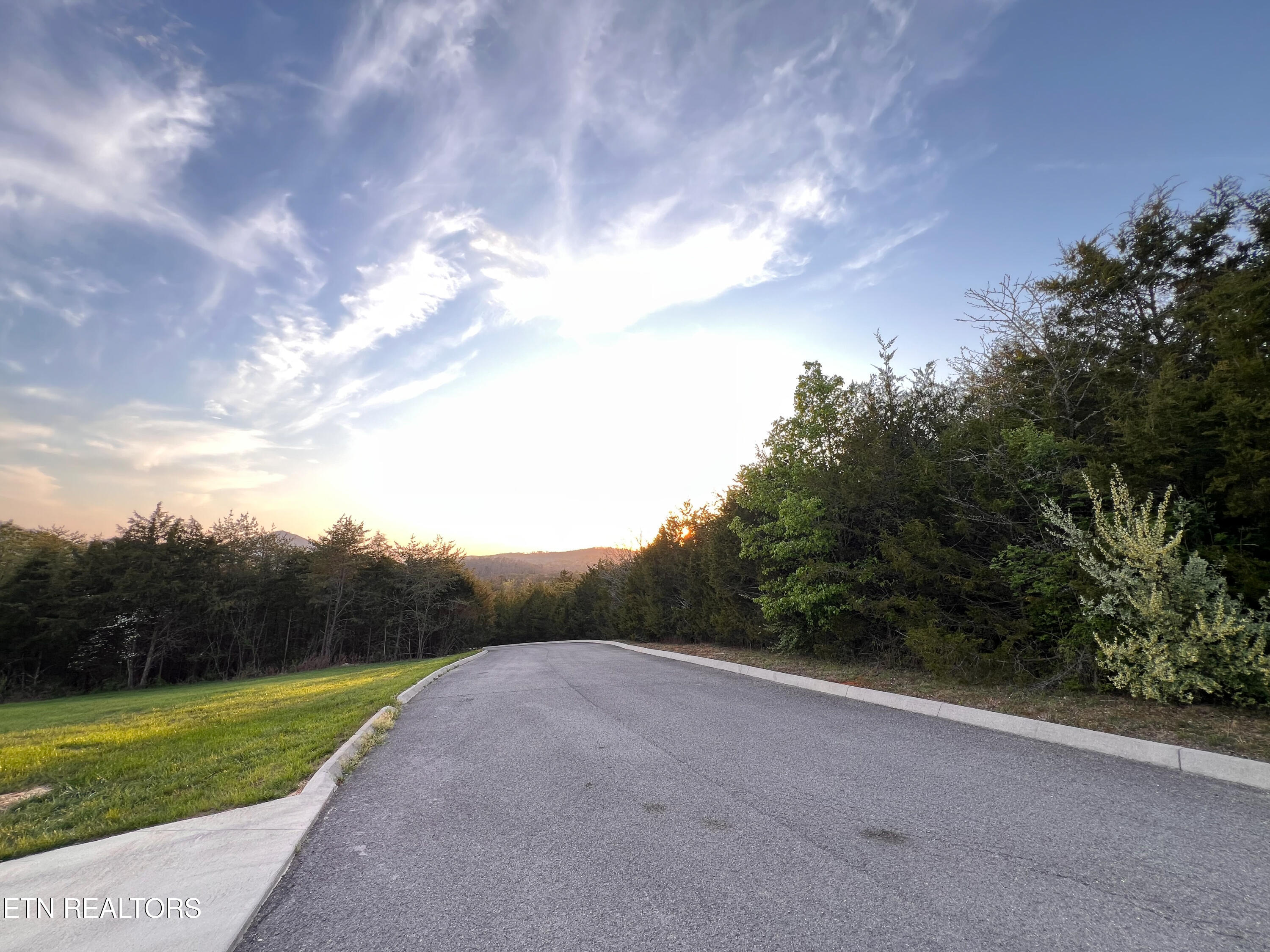 Wedge Way Tazewell TN 37879