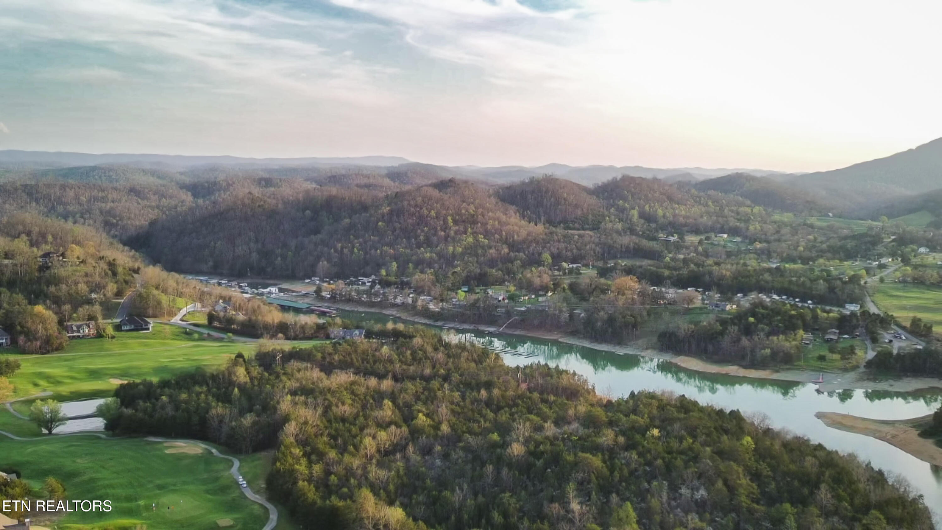 Wedge Way Tazewell TN 37879