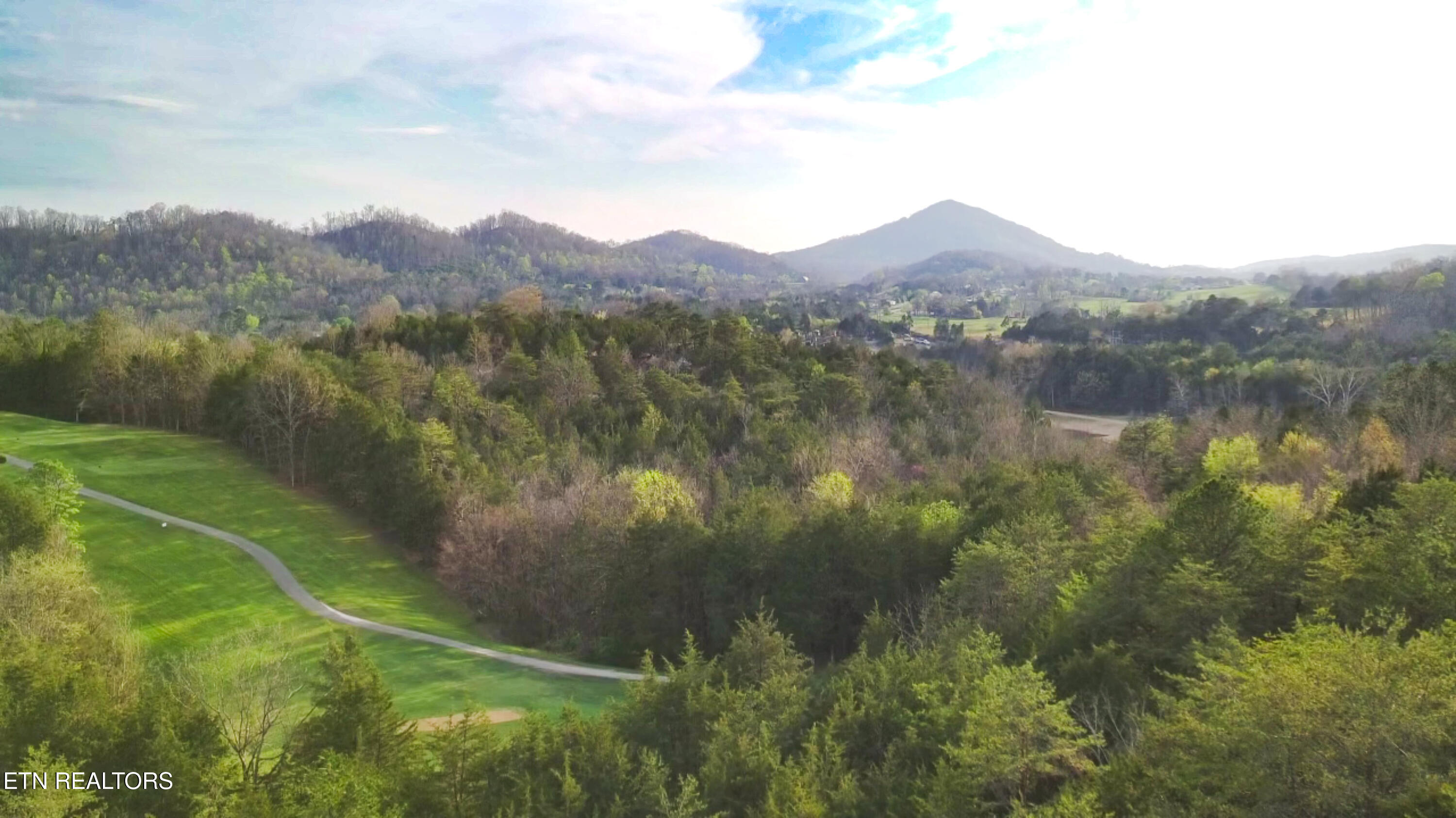 Wedge Way Tazewell TN 37879