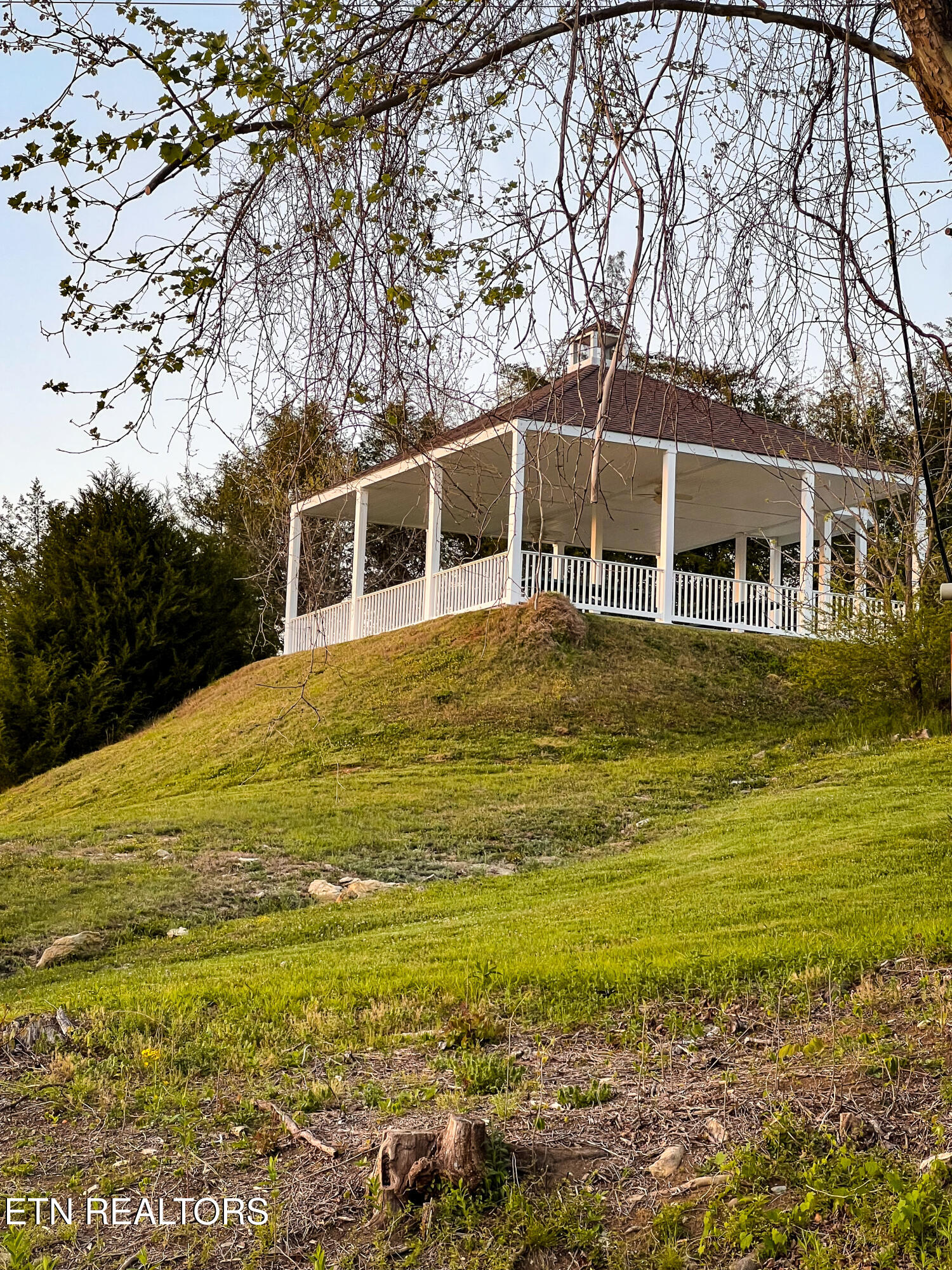 Wedge Way Tazewell TN 37879