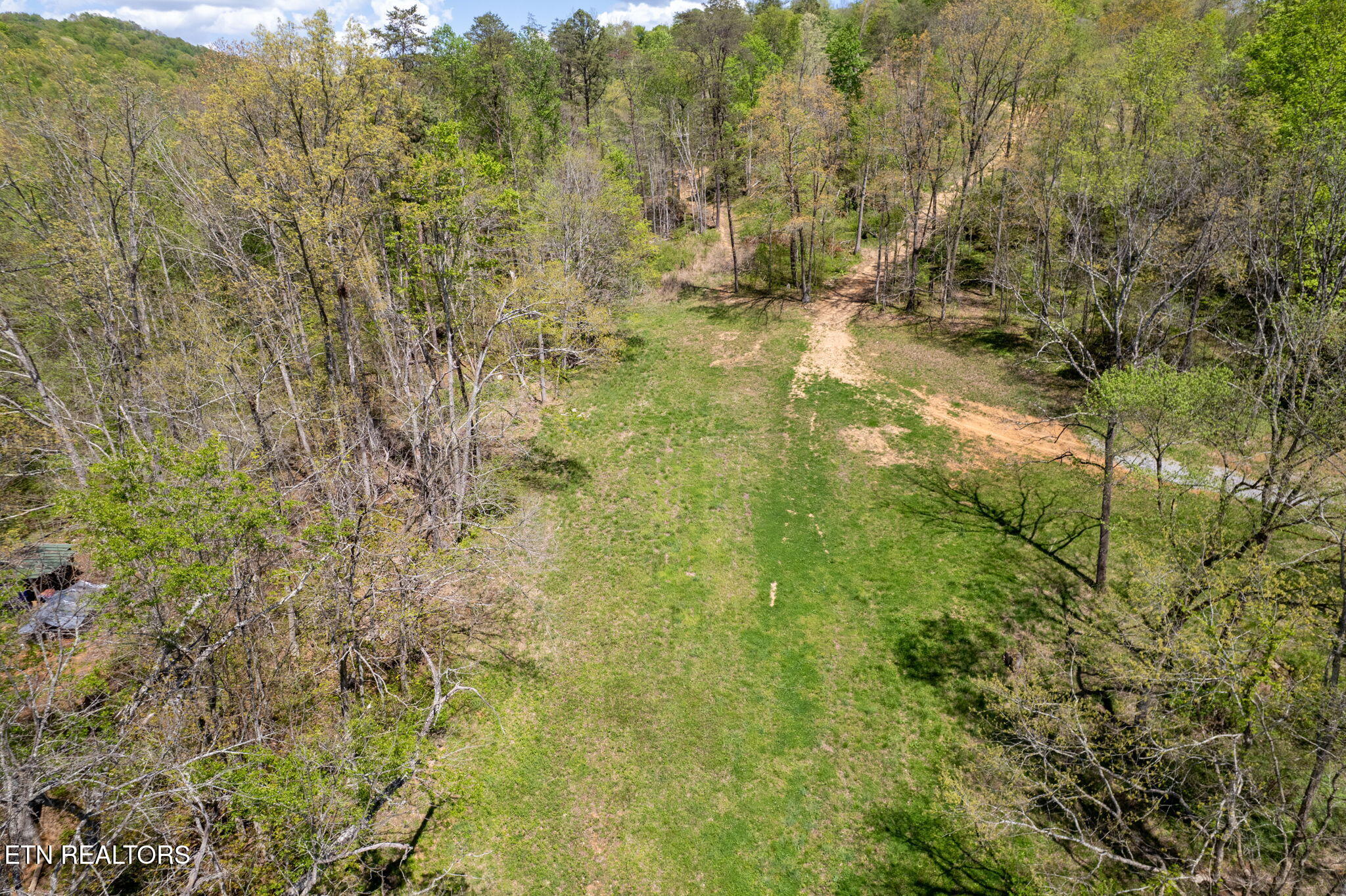 123 Ingle Lane Tazewell TN 37879