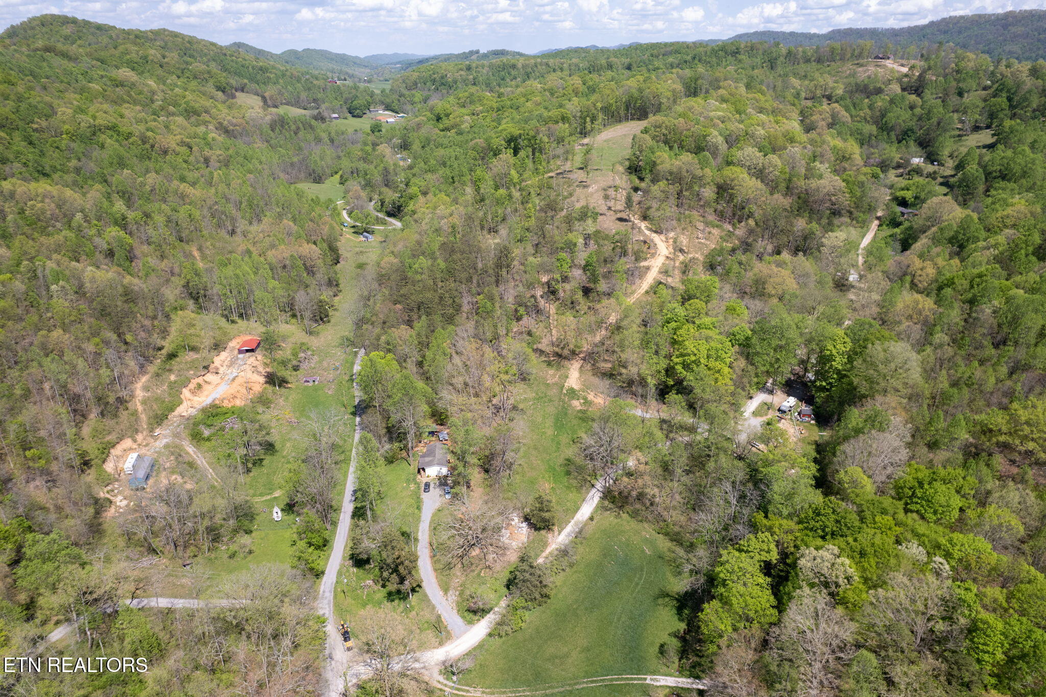 123 Ingle Lane Tazewell TN 37879