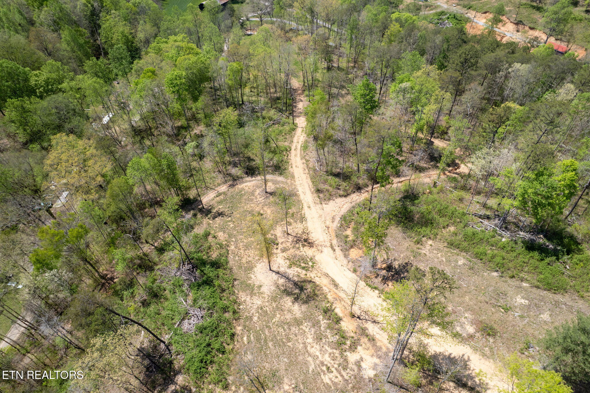 123 Ingle Lane Tazewell TN 37879