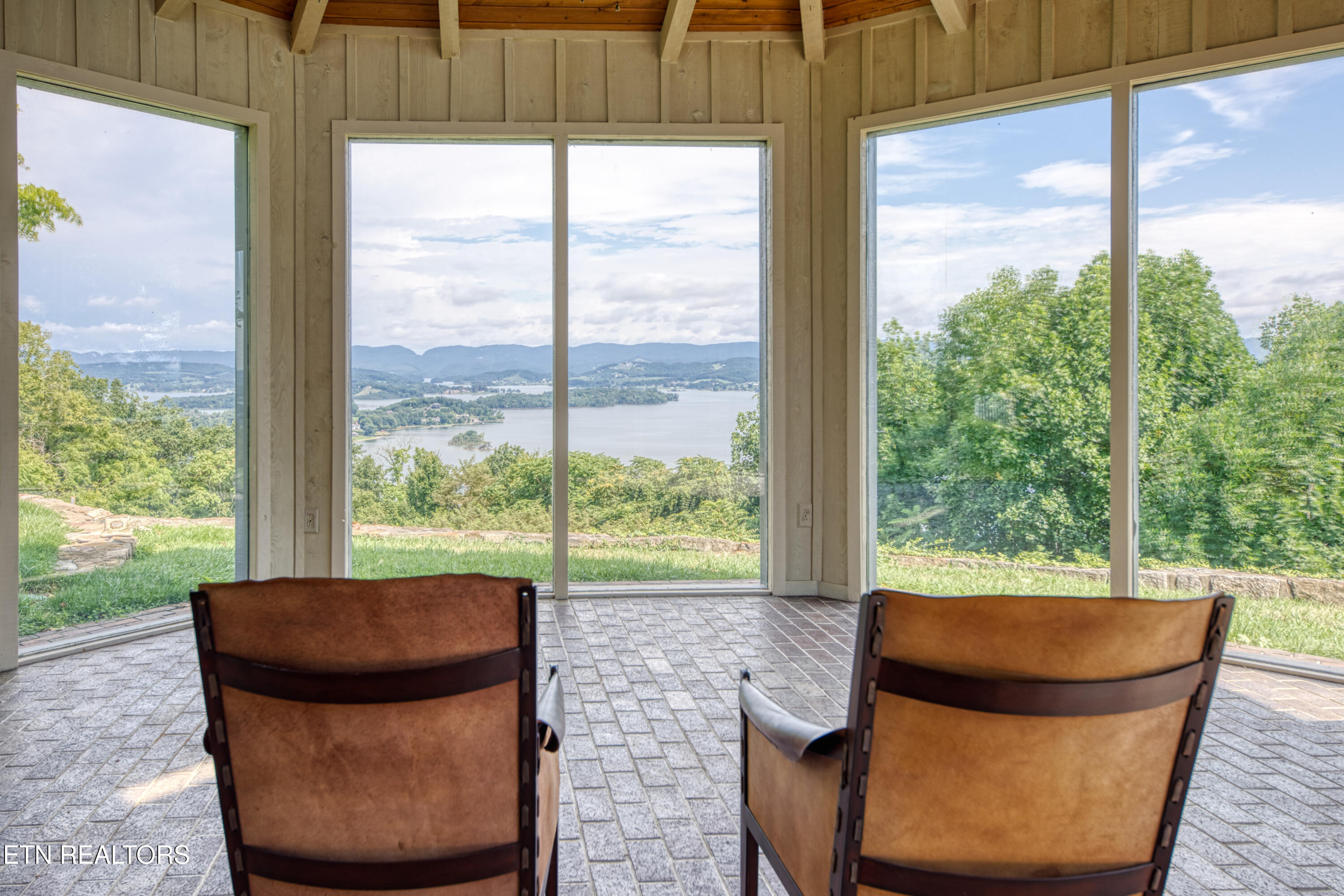 2447 Starboard Crest Road Morristown TN 37814