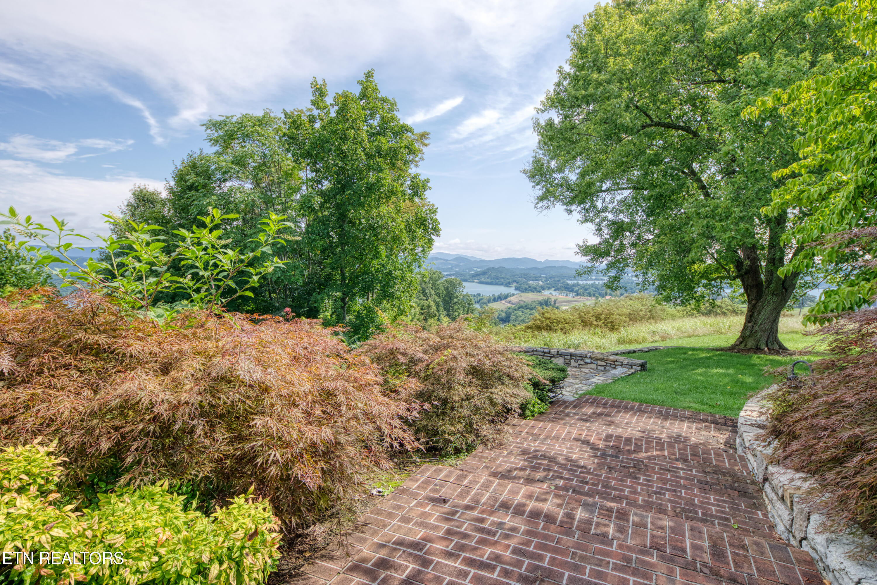 2447 Starboard Crest Road Morristown TN 37814