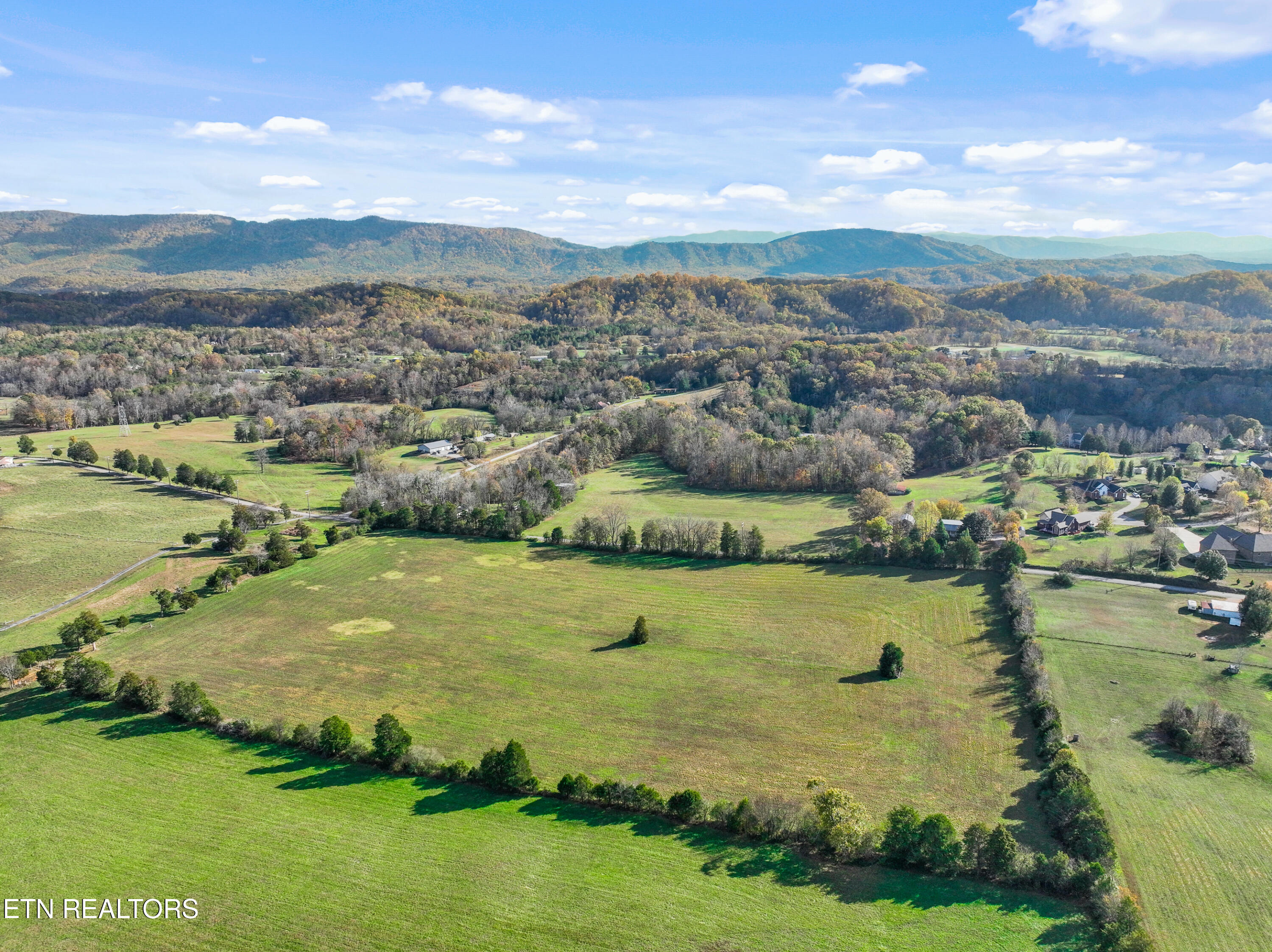 5812 Indian Warpath Road Maryville TN 37803