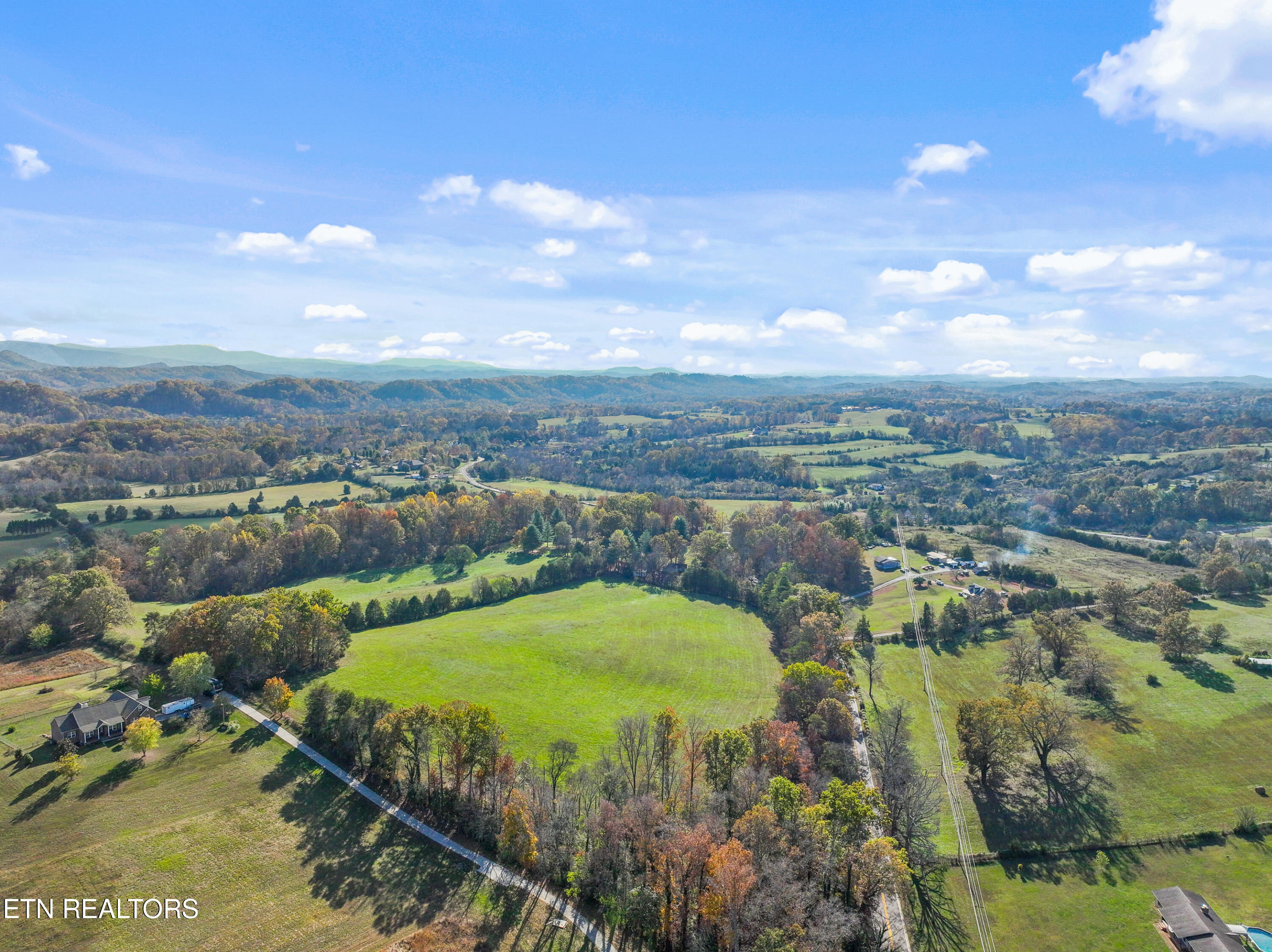 5812 Indian Warpath Road Maryville TN 37803