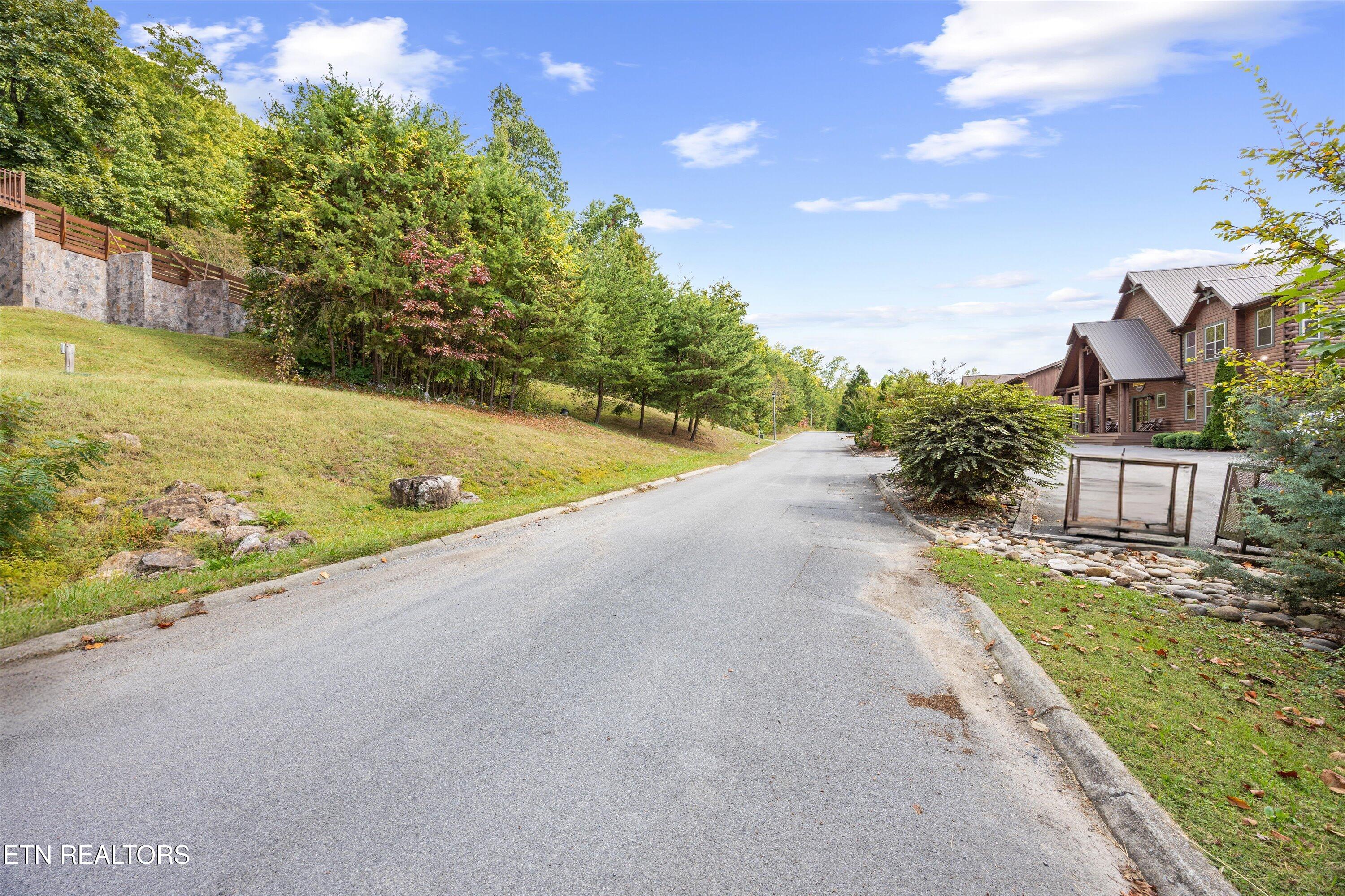 Blackthorn Trail Sevierville TN 37876